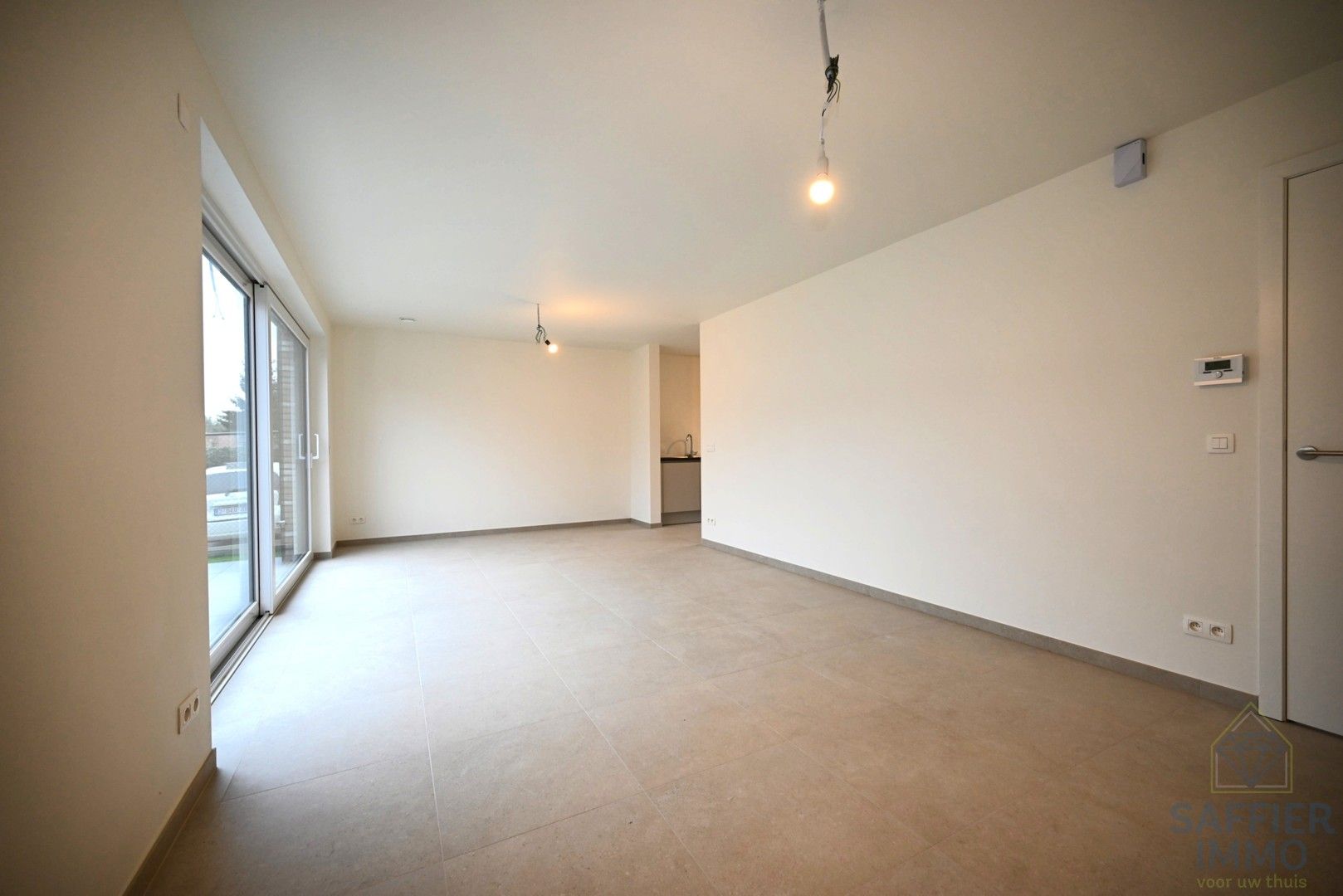 Nieuwbouwwoning te huur in het centrum van Wevelgem foto 7