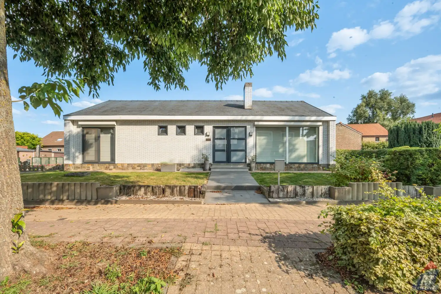 Hoofdfoto van de publicatie: Instapklare bungalow met 3 slaapkamers gelegen in het rustige Velm