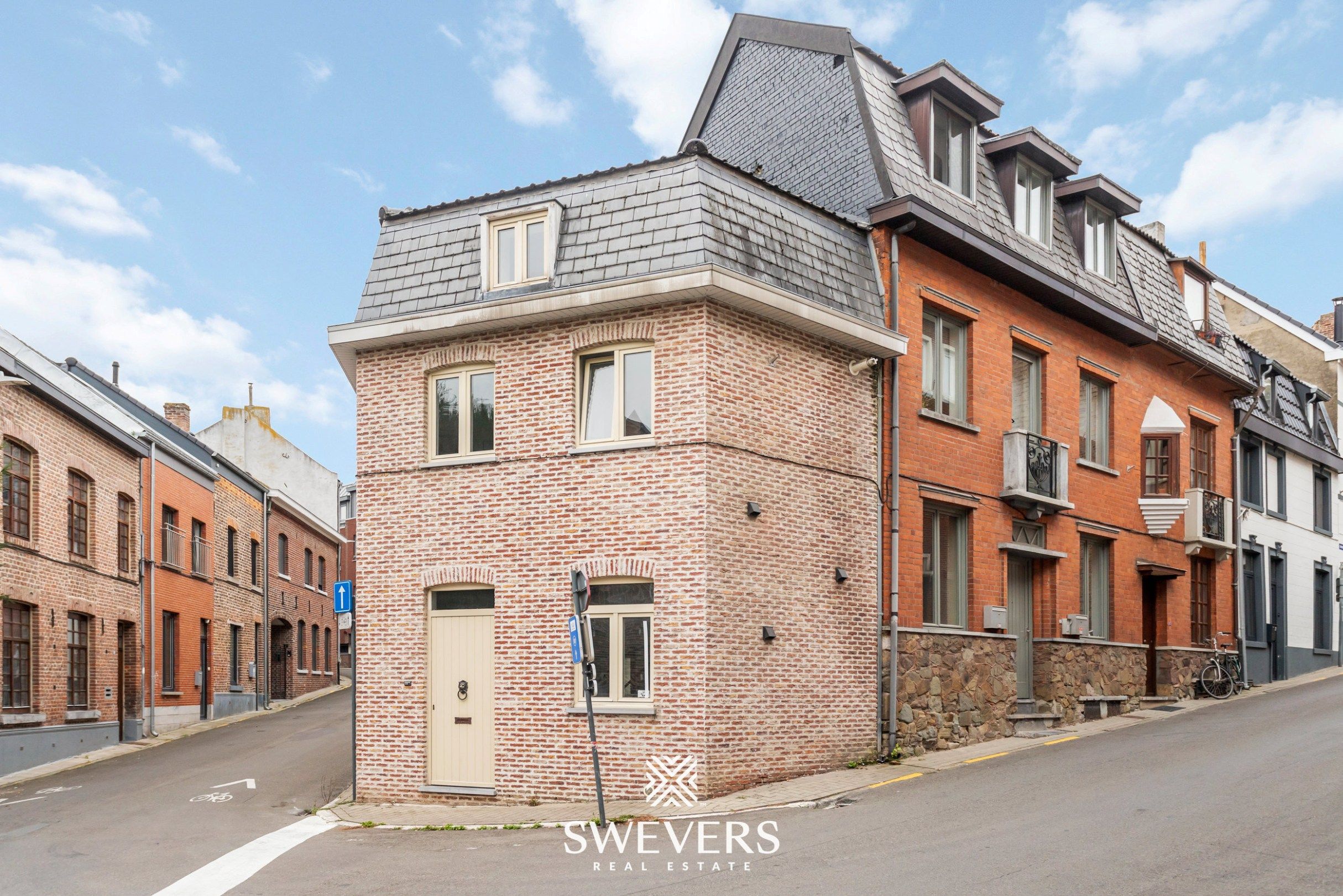 Charmante hoekwoning met potentieel in hartje Tongeren foto 22