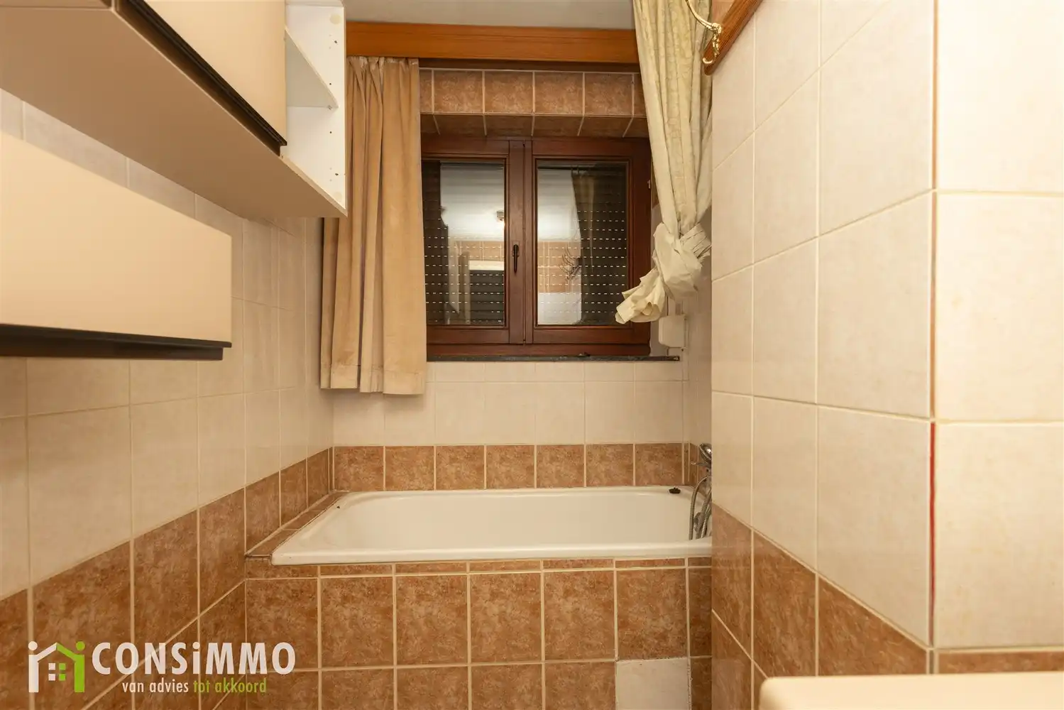 Ruime halfopen woning met 4 slaapkamers in Houthalen-Oost foto 21