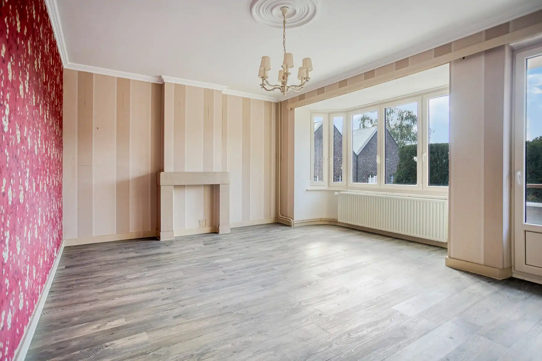 Karaktervol ruim herenhuis in het stadscentrum van Tongeren foto 12