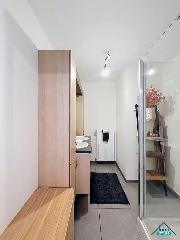 Lichtrijk appartement met 2 slaapkamers foto 9