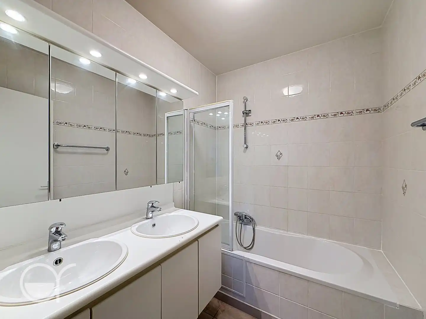 Mooi appartement met twee slaapkamers in Sint-Martens-Latem foto 10