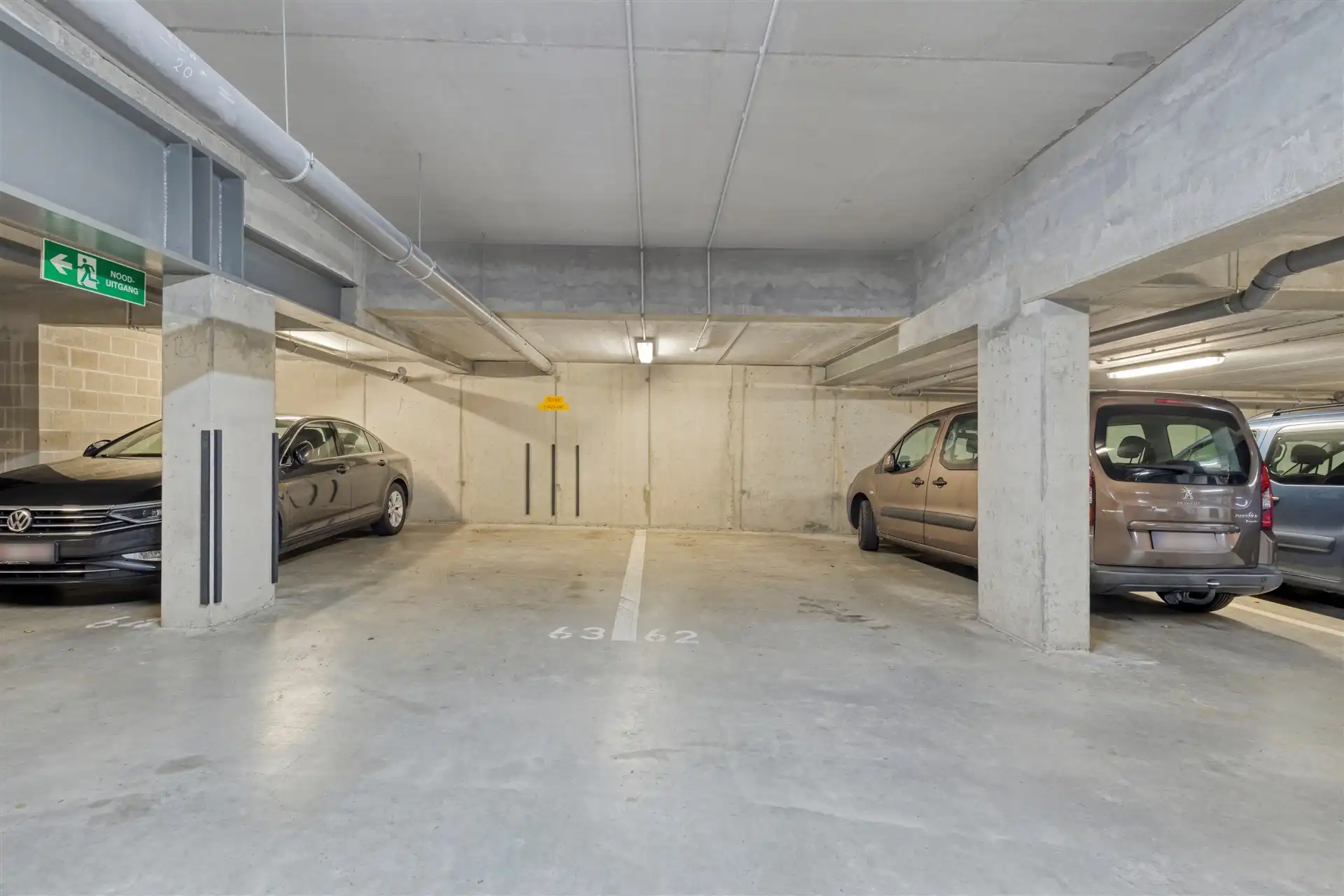 Instapklaar, energiezuinig 2 slaapkamer appartement (83m²) met terras, gem. tuin en autostaanplaats. foto 22