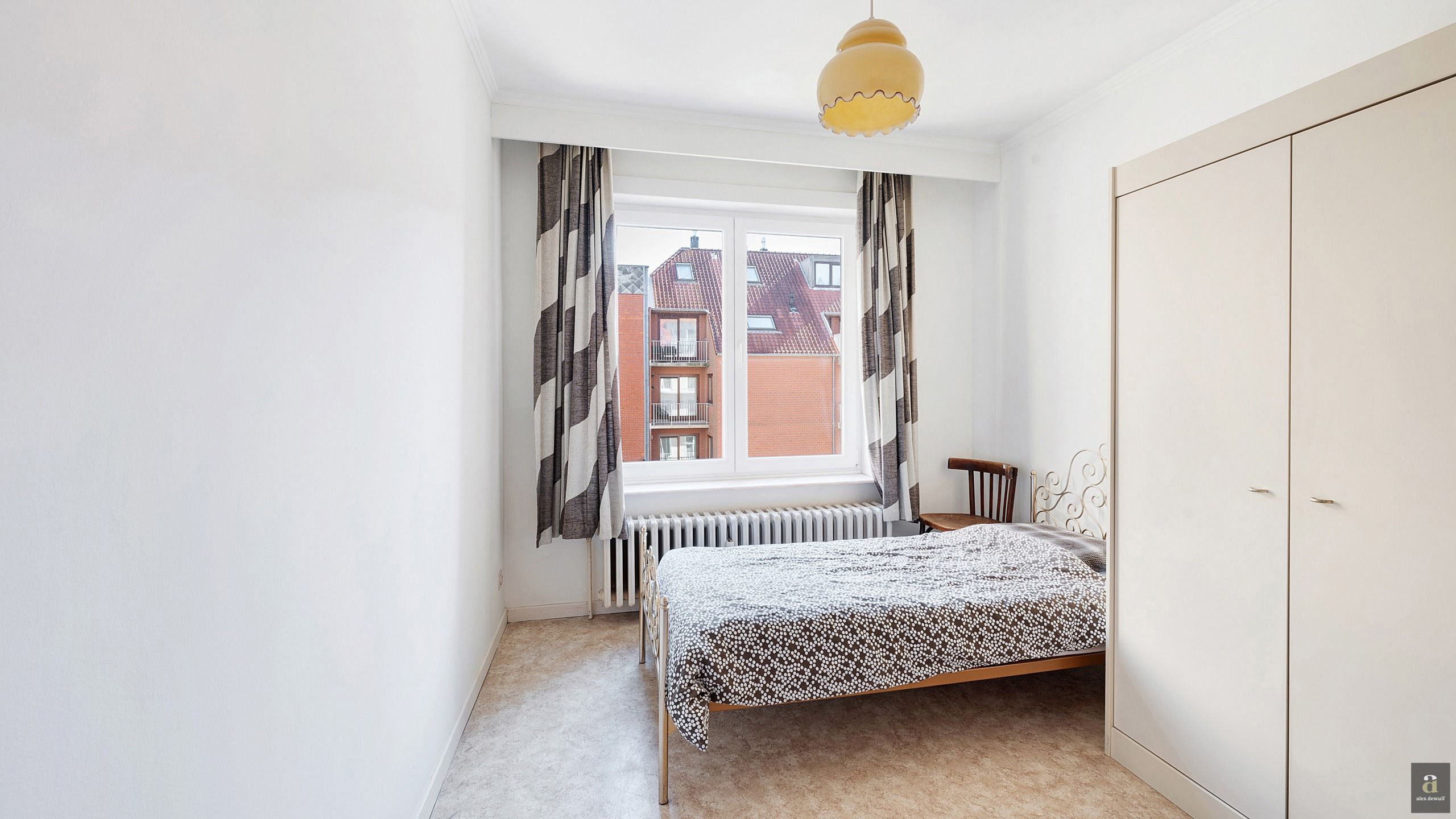 Breed appartement met 2 grote kamers (85 m²) met open zicht foto 14