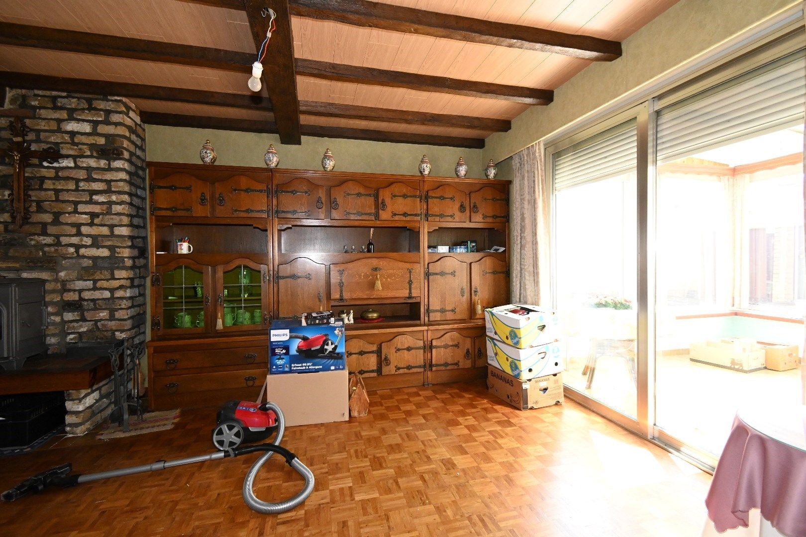 Halfopen bebouwing met garage en tuin foto 6