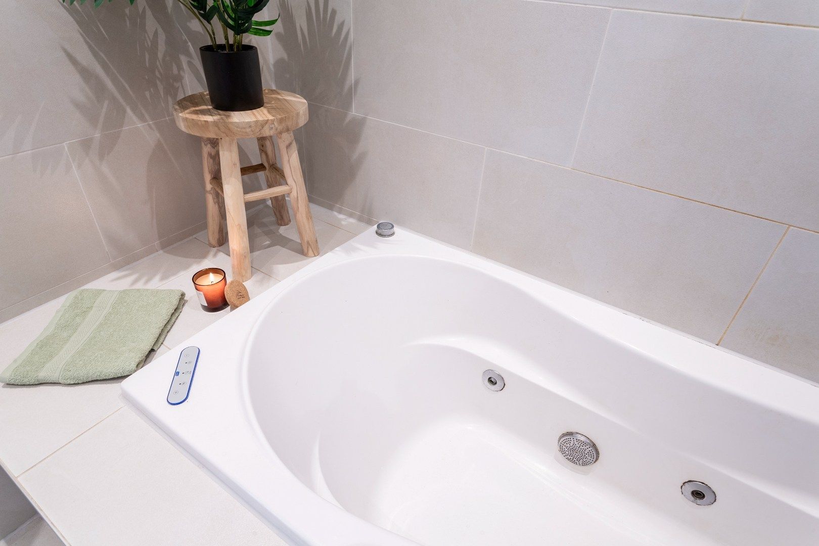 Ruim, lichtrijk en energiezuinig appartement foto 11