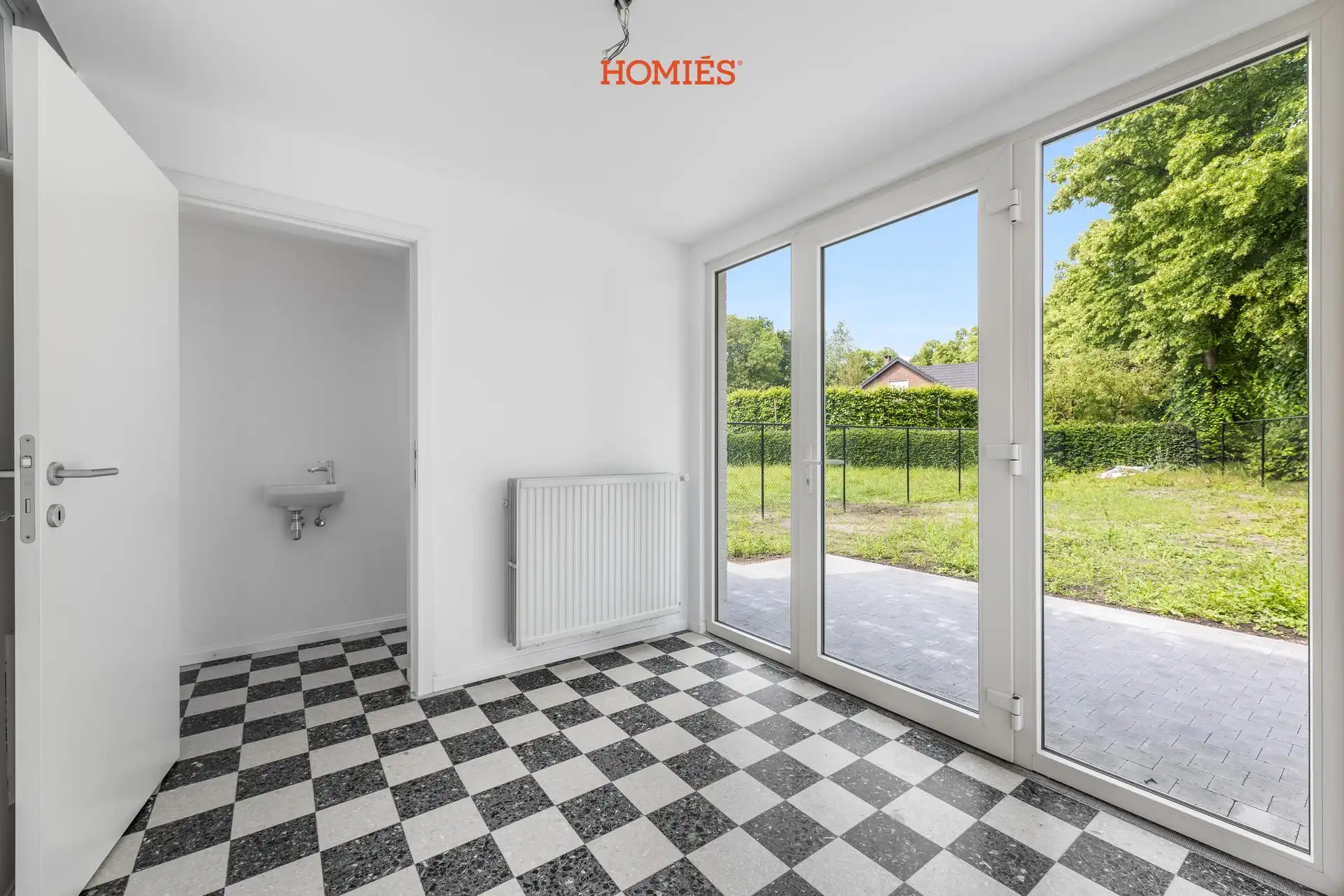 Karaktervolle gerenoveerde woning met 4 slaapkamers foto 8