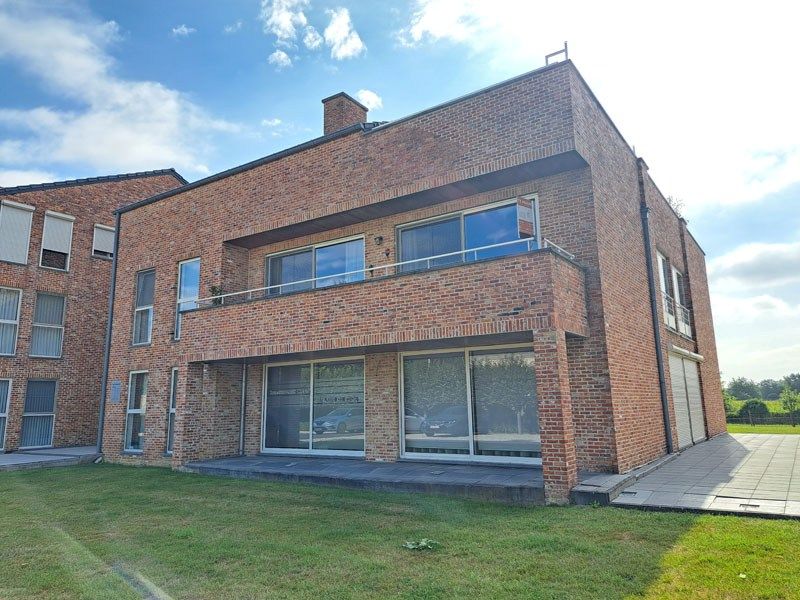 Gezellig ruim appartement te Dilsen-Stokkem foto {{pictureIndex}}