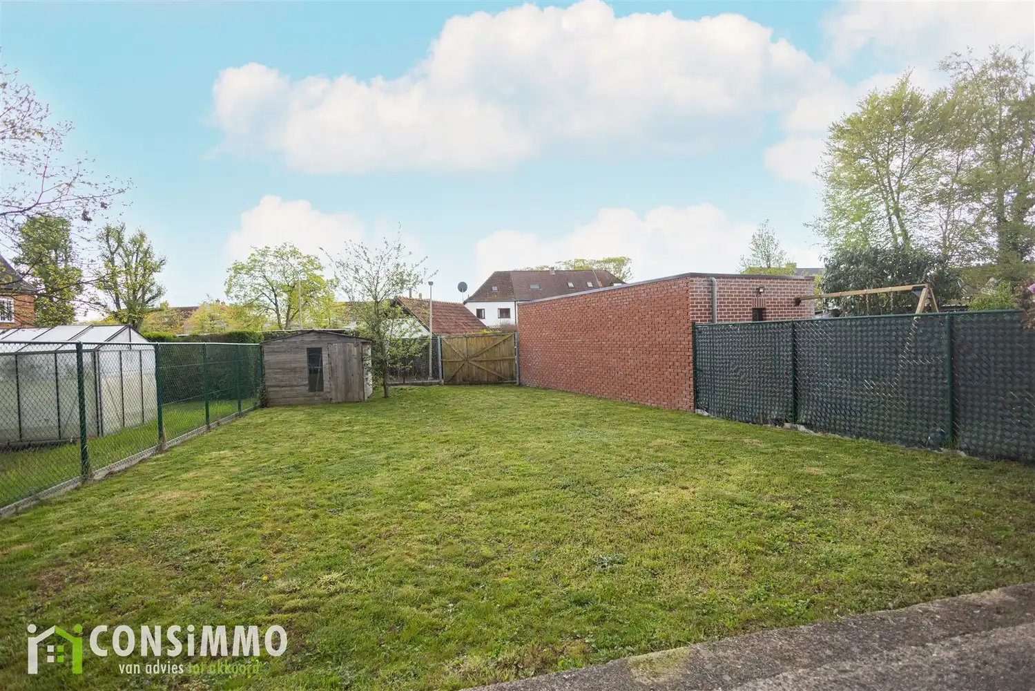 Karaktervolle en energiezuinige gezinswoning met zonnige tuin in Genk foto 32