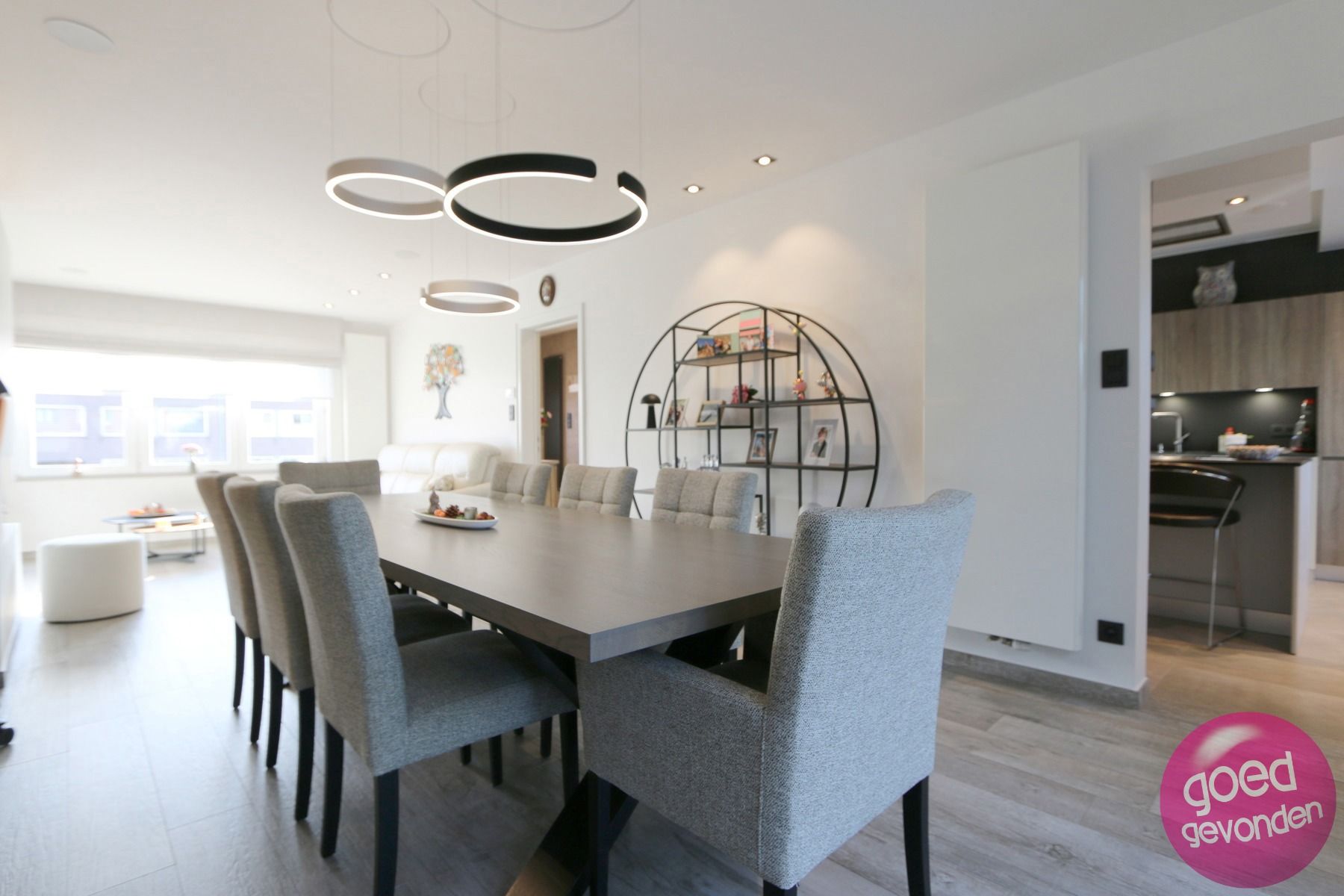 INSTAPKLARE HOB - 3 SLK - VERANDA - TUIN - TERRAS - 2GARAGES foto 6