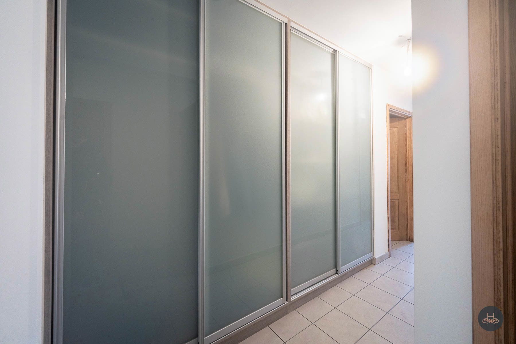 Ruim gelijkvloers appartement met garage in Aarschot foto 13