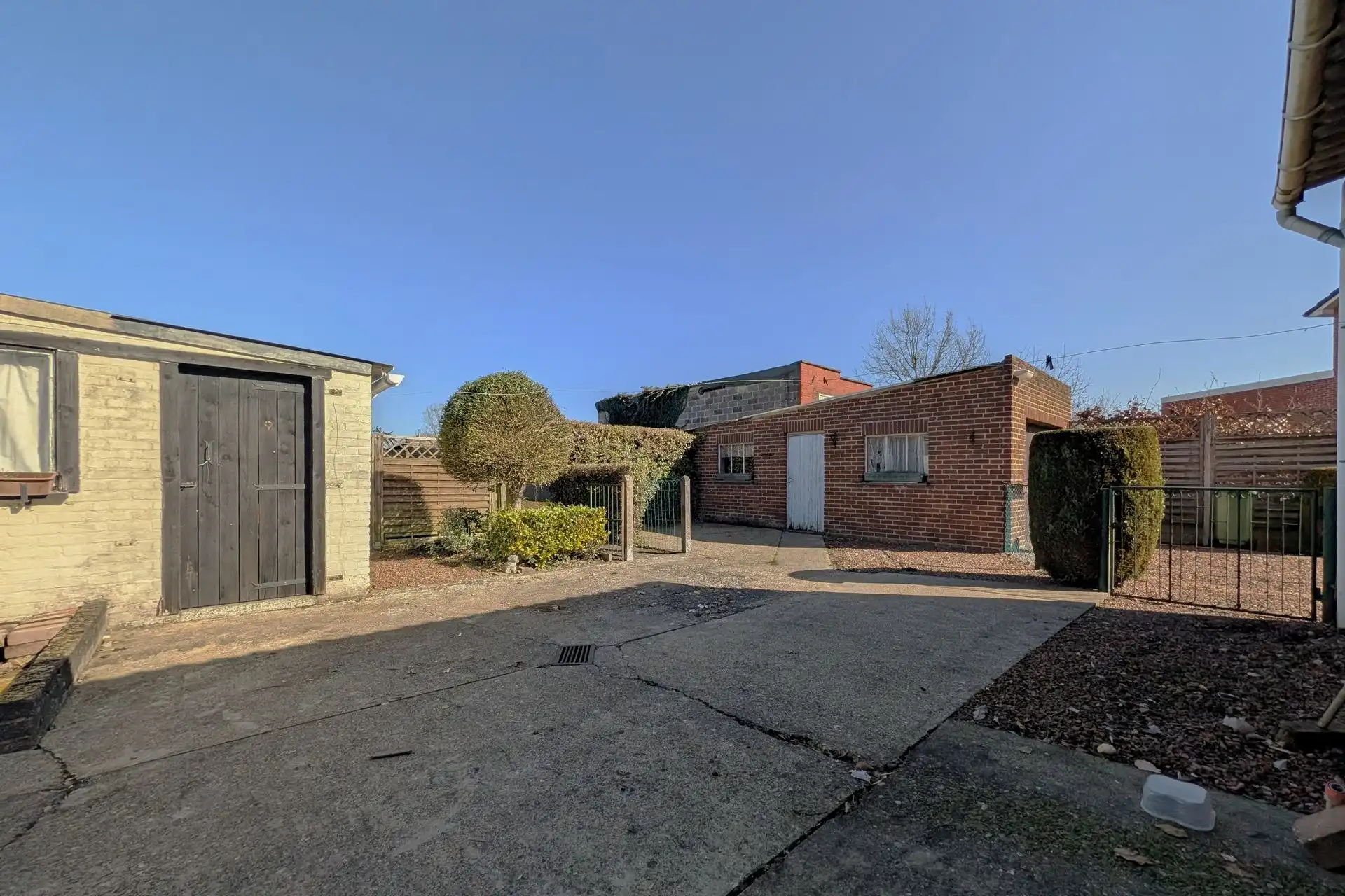 Op te frissen woning met 4 slpk. in rustige woonwijk te Rekem (Lanaken)  foto 21