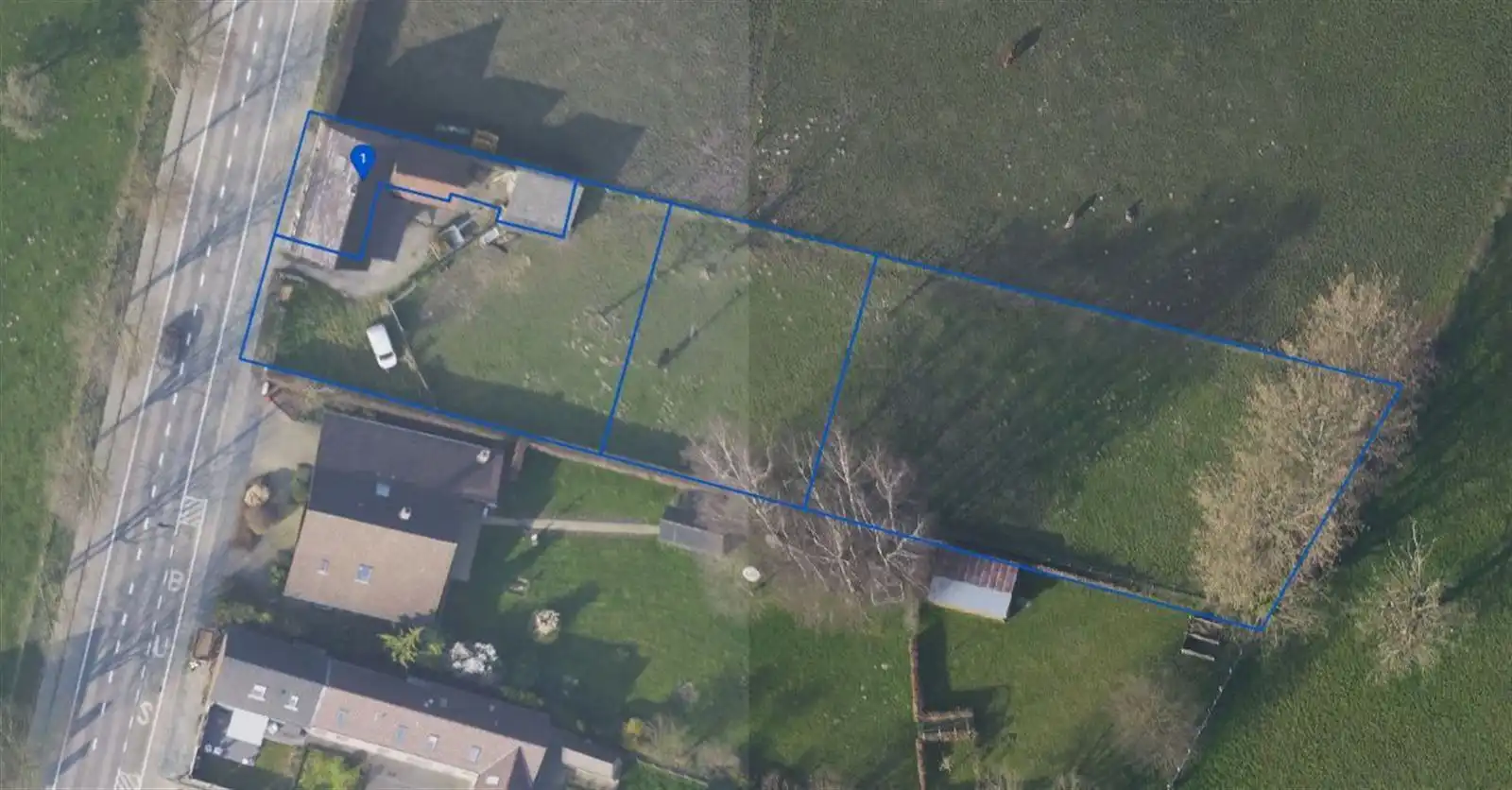 Woning met tuin en weiden foto 18