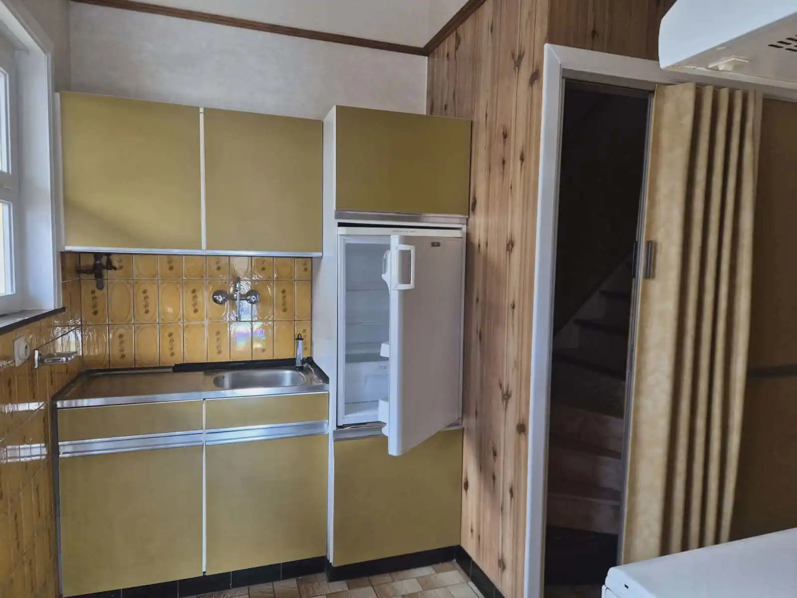 Halfopen bebouwing met 2 slaapkamers nabij de Markt foto 5