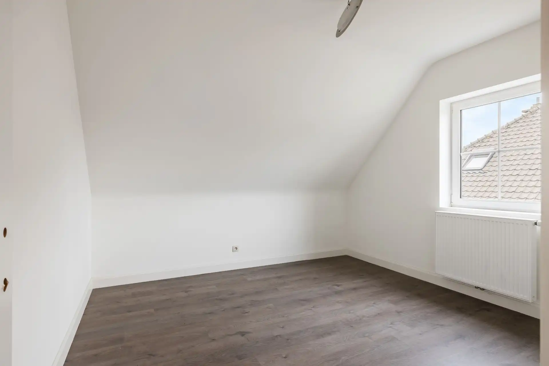 Recente gezinswoning op een uitstekende locatie in Sint-Gillis-Waas foto 16
