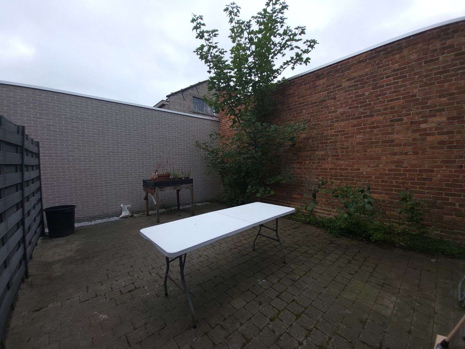 Modern 2-slaapkamerappartement nabij centrum foto 13