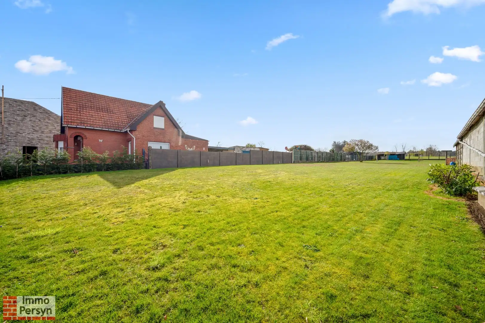 Woning met loods en aangrenzende bouwgrond te koop. 27 are foto 37