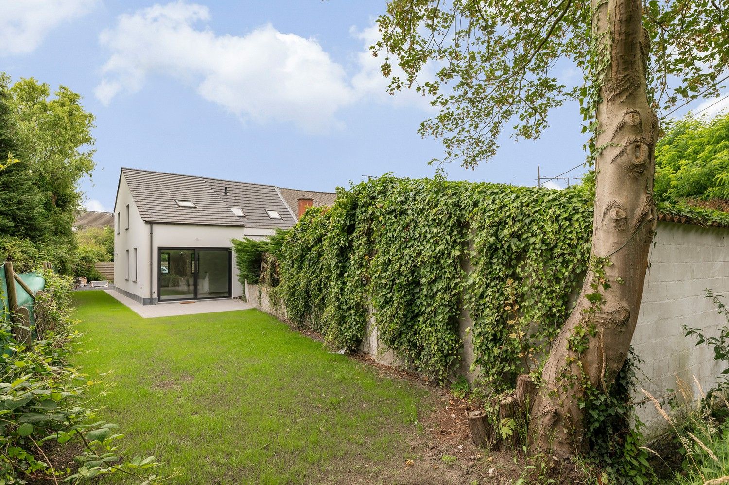 Instapklare woning o.a. 3 slaapkamers. foto 29