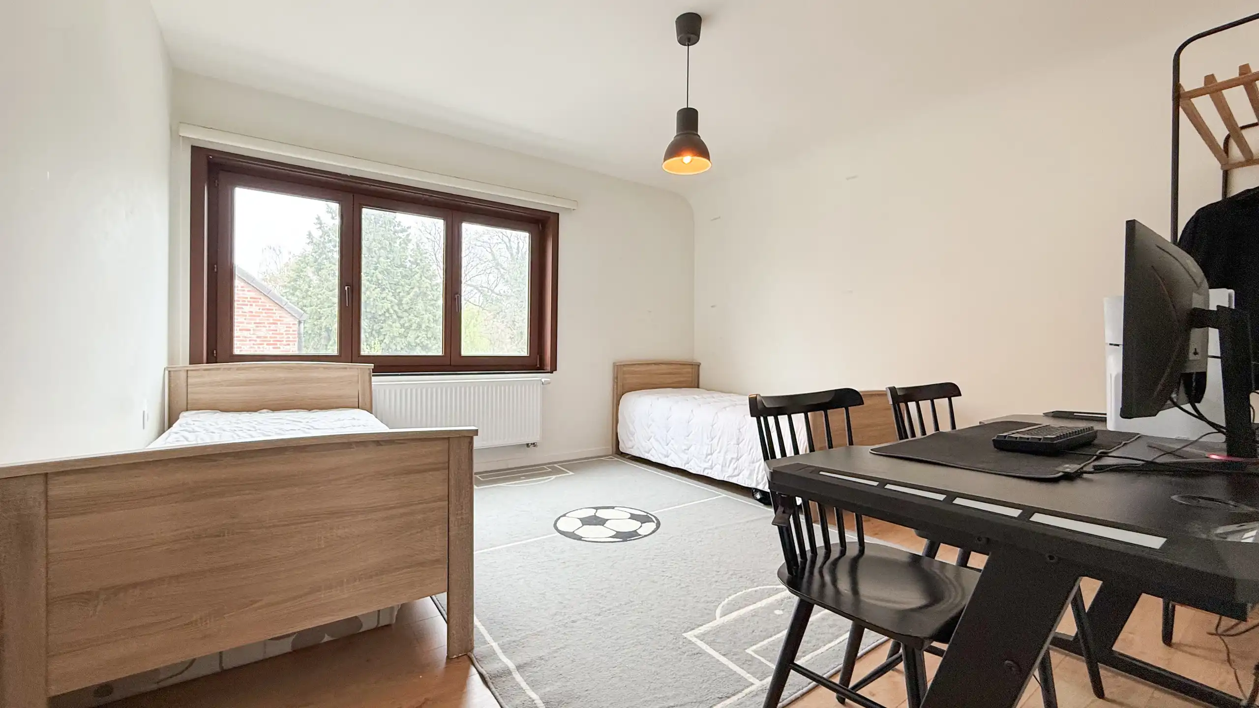 Instapklare open bebouwing met 4 slpk en 2 leefruimtes! foto 25