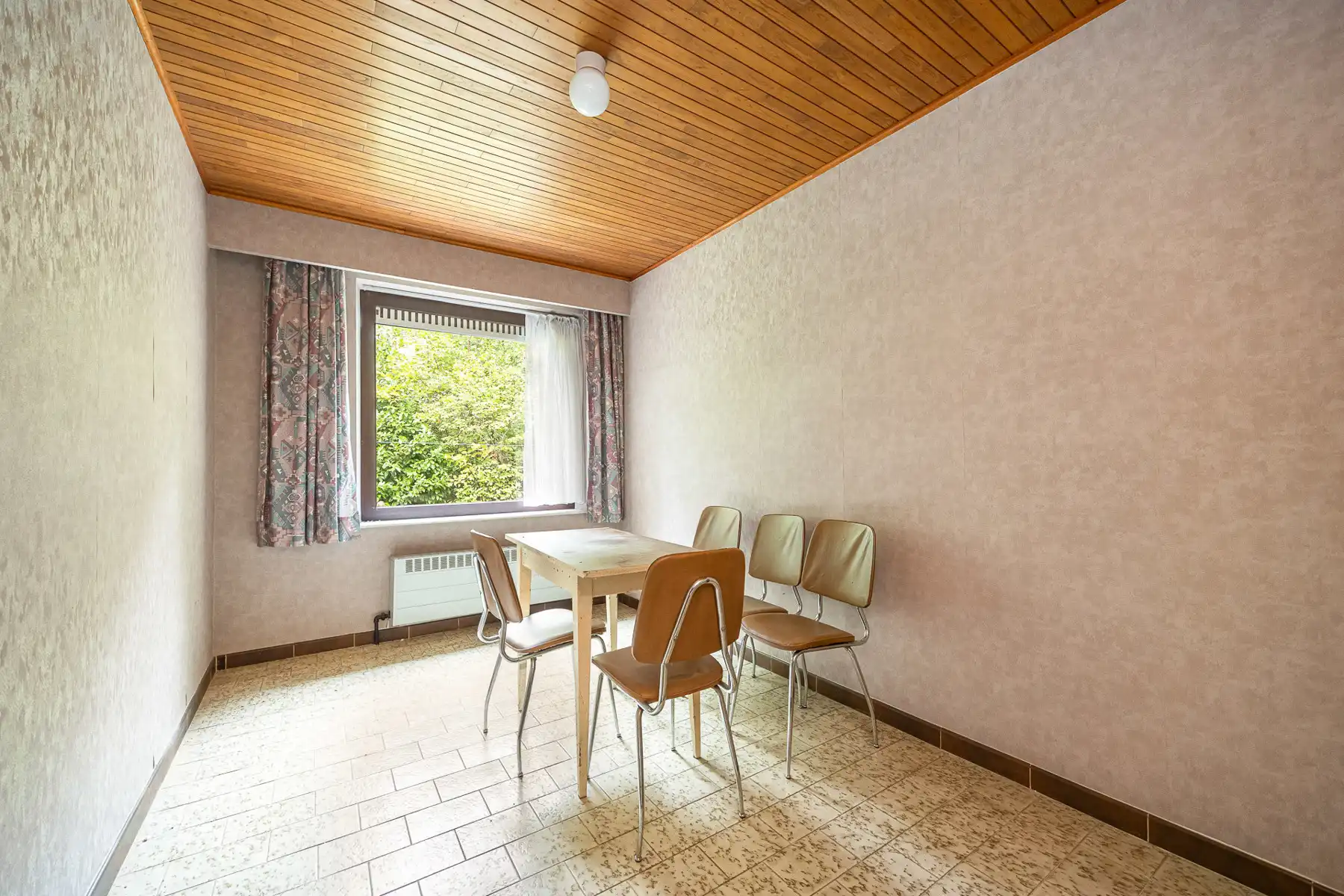 Laagbouwvilla op residentieel perceel van ca. 1.783 m². foto 15