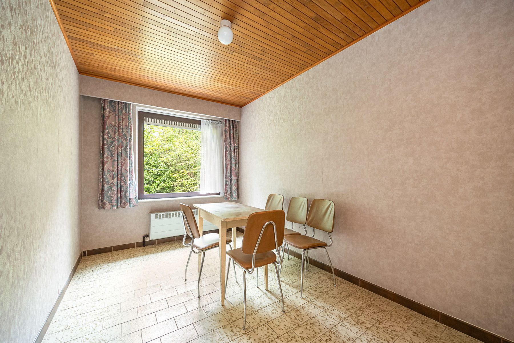 Laagbouwvilla op residentieel perceel van ca. 1.783 m². foto 15