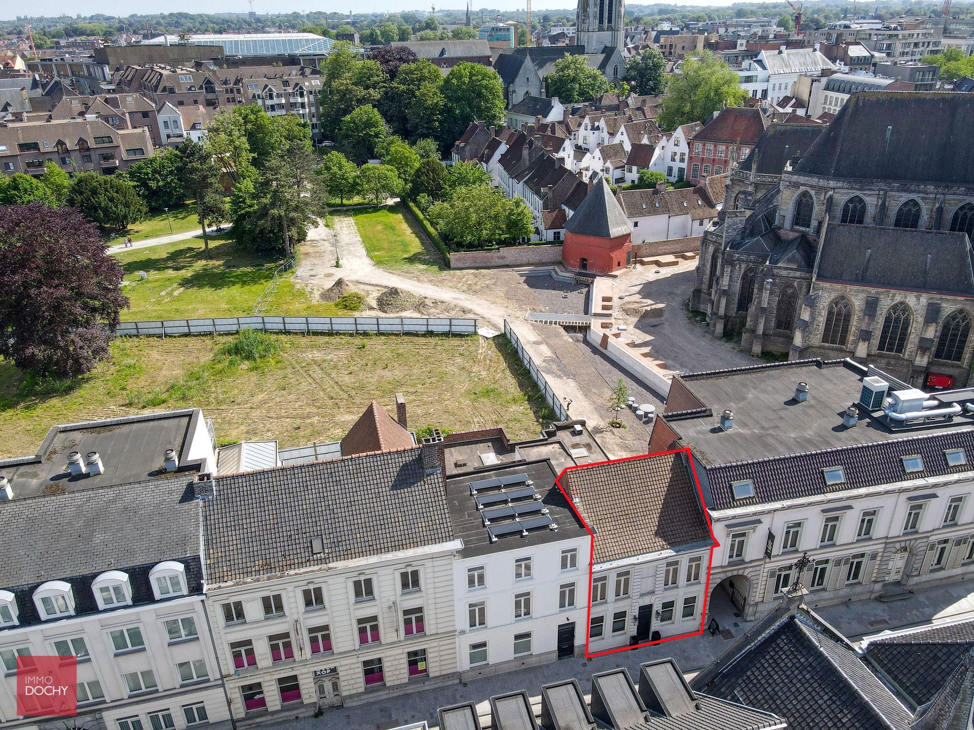 Hippe instapklare stadswoning centrum Kortrijk palend aan Begijnhofpark foto 11