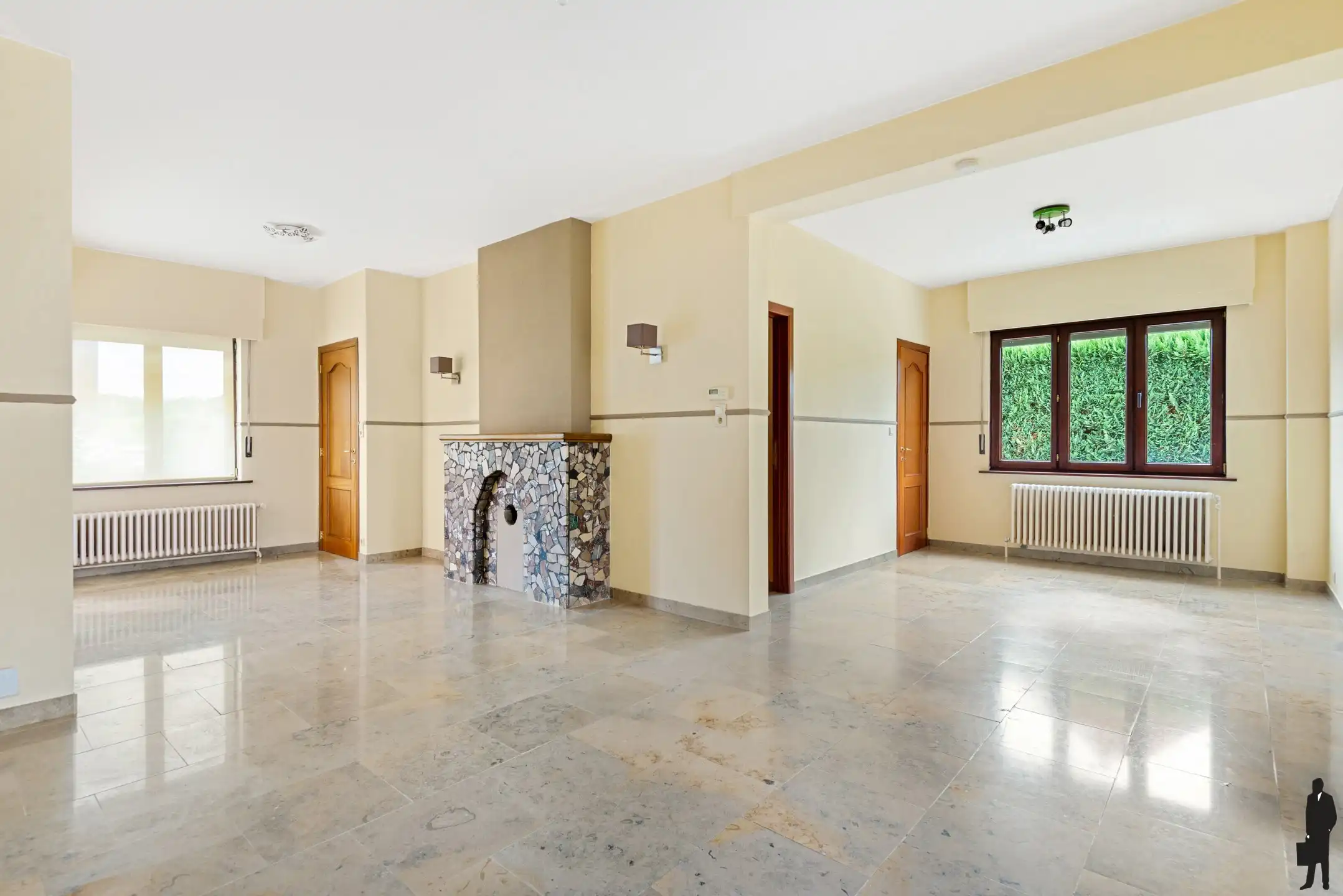 Karaktervolle gezinswoning   ruime kelder (60m²) foto 3