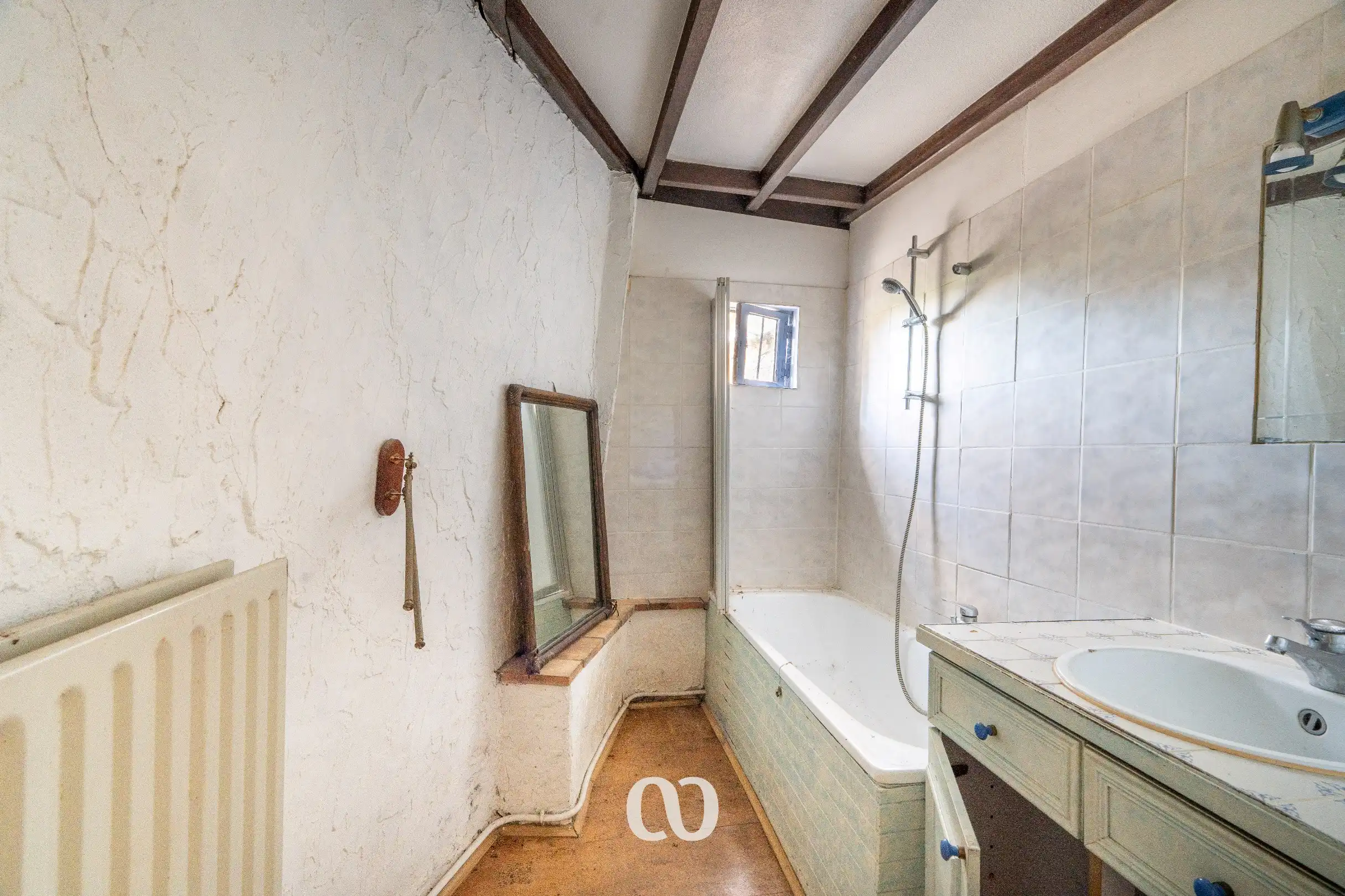 Te renoveren hoeve op sublieme ligging foto 16