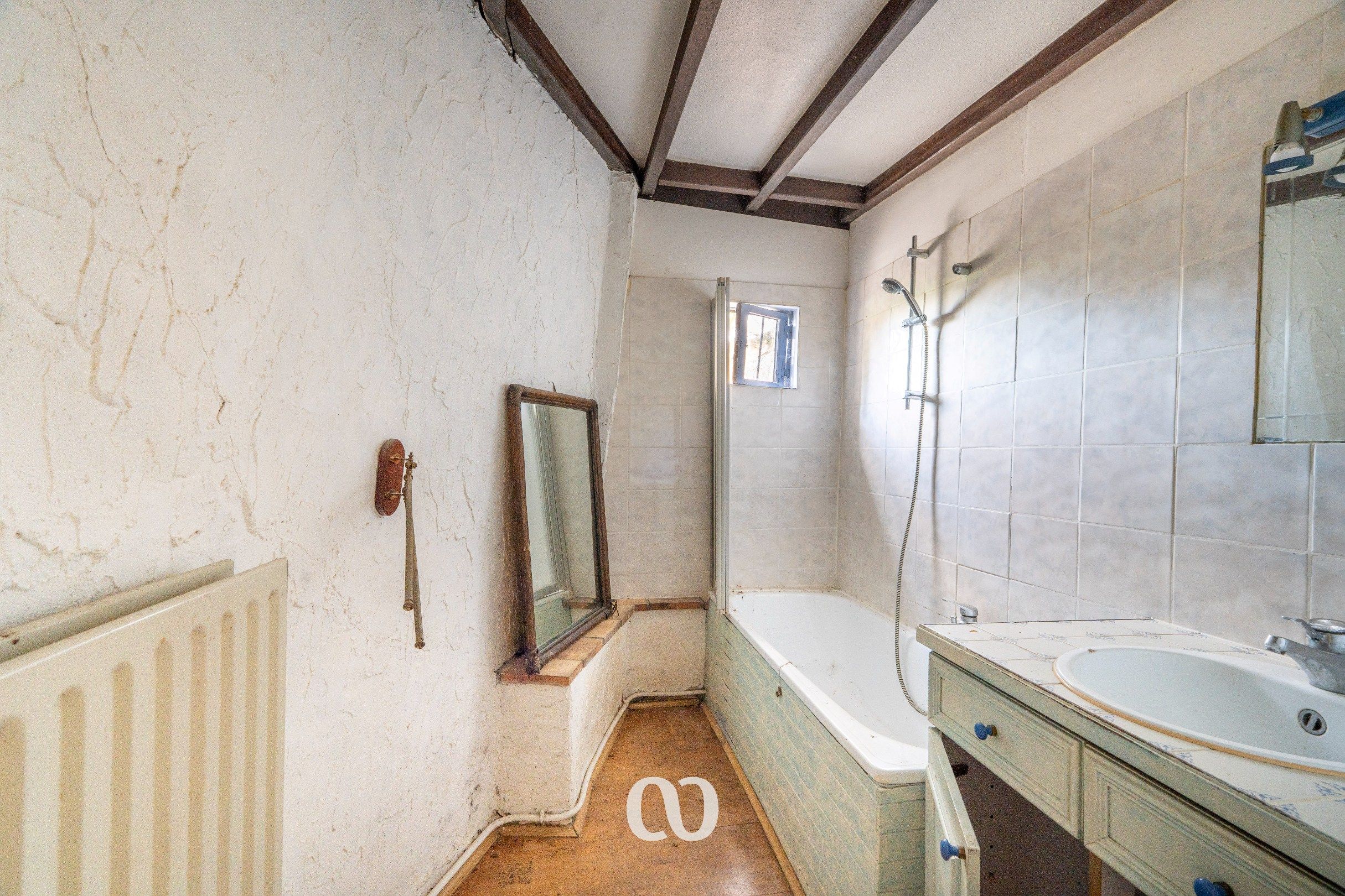 Te renoveren hoeve op sublieme ligging foto 16