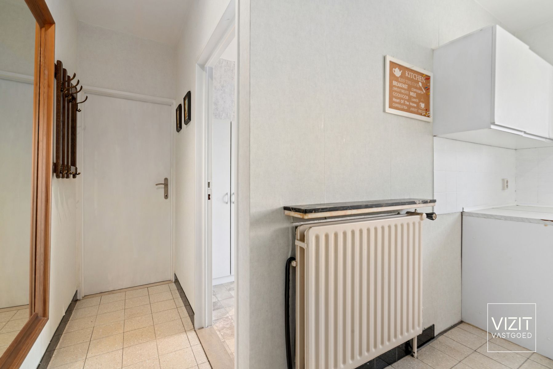 Appartement met 2 slaapkamers en garage. foto 11