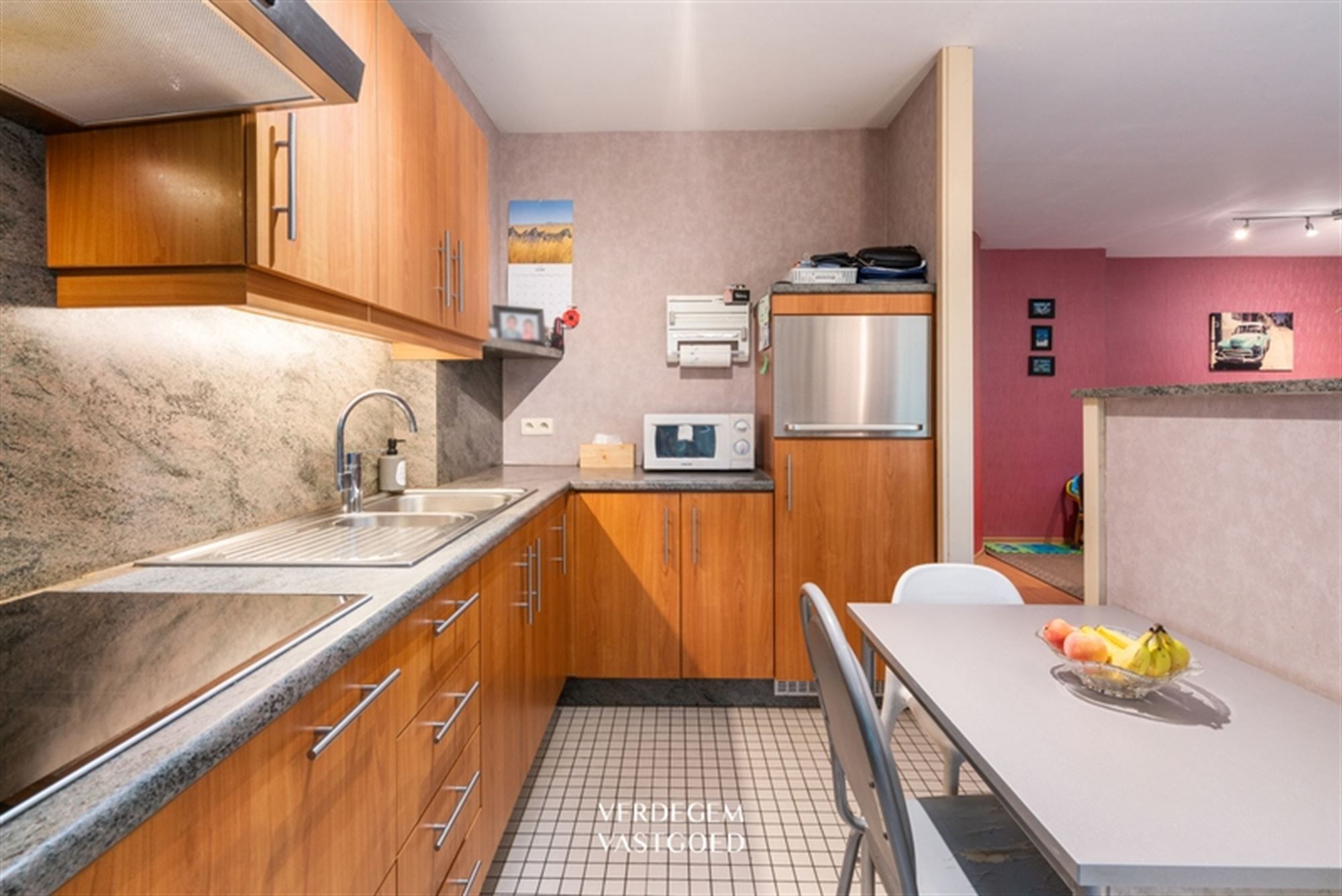 Rustig en groen gelegen appartement met 2 slaapkamers en garage foto 5
