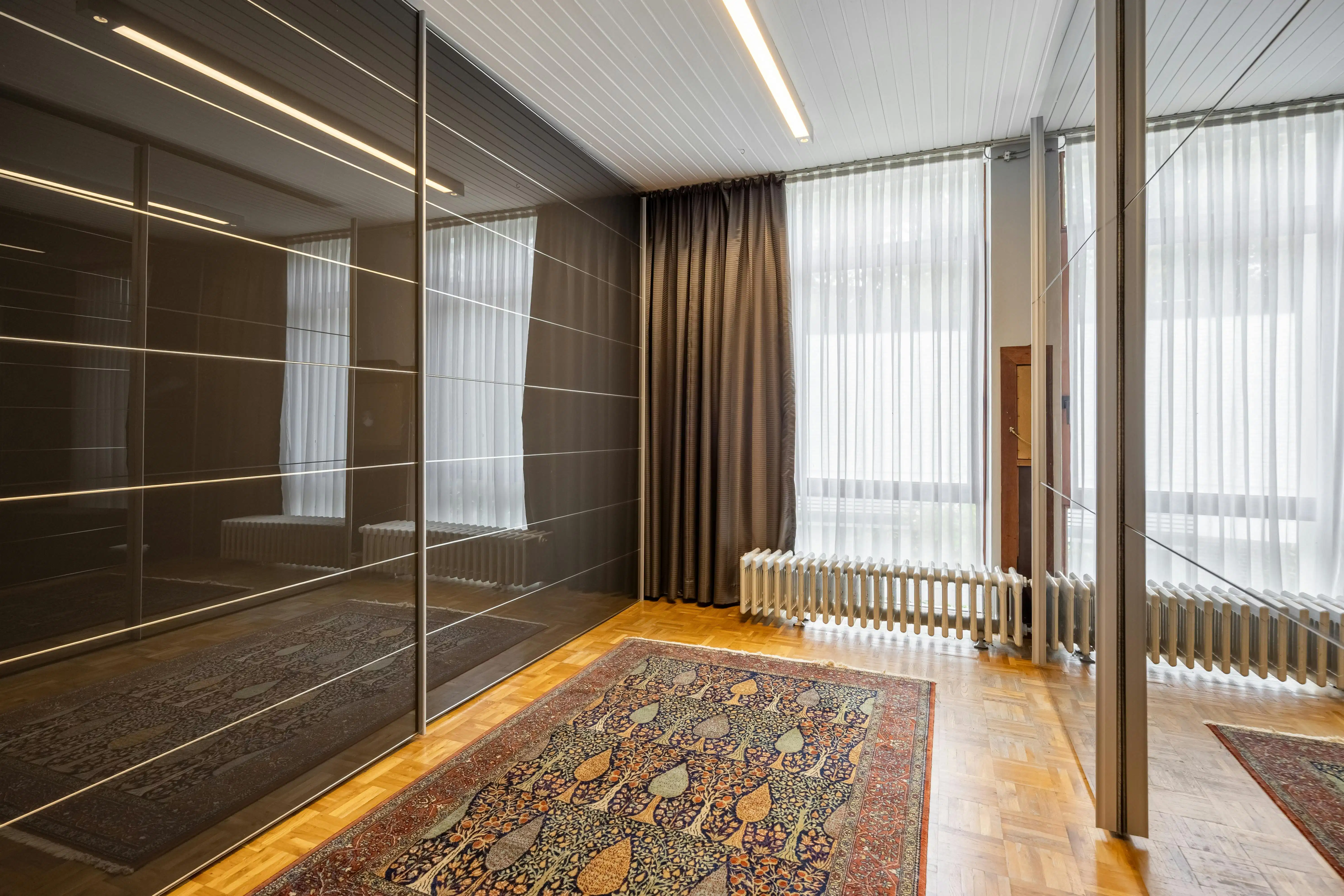 Uitzonderlijke villa met praktijk op toplocatie in Hasselt foto 30