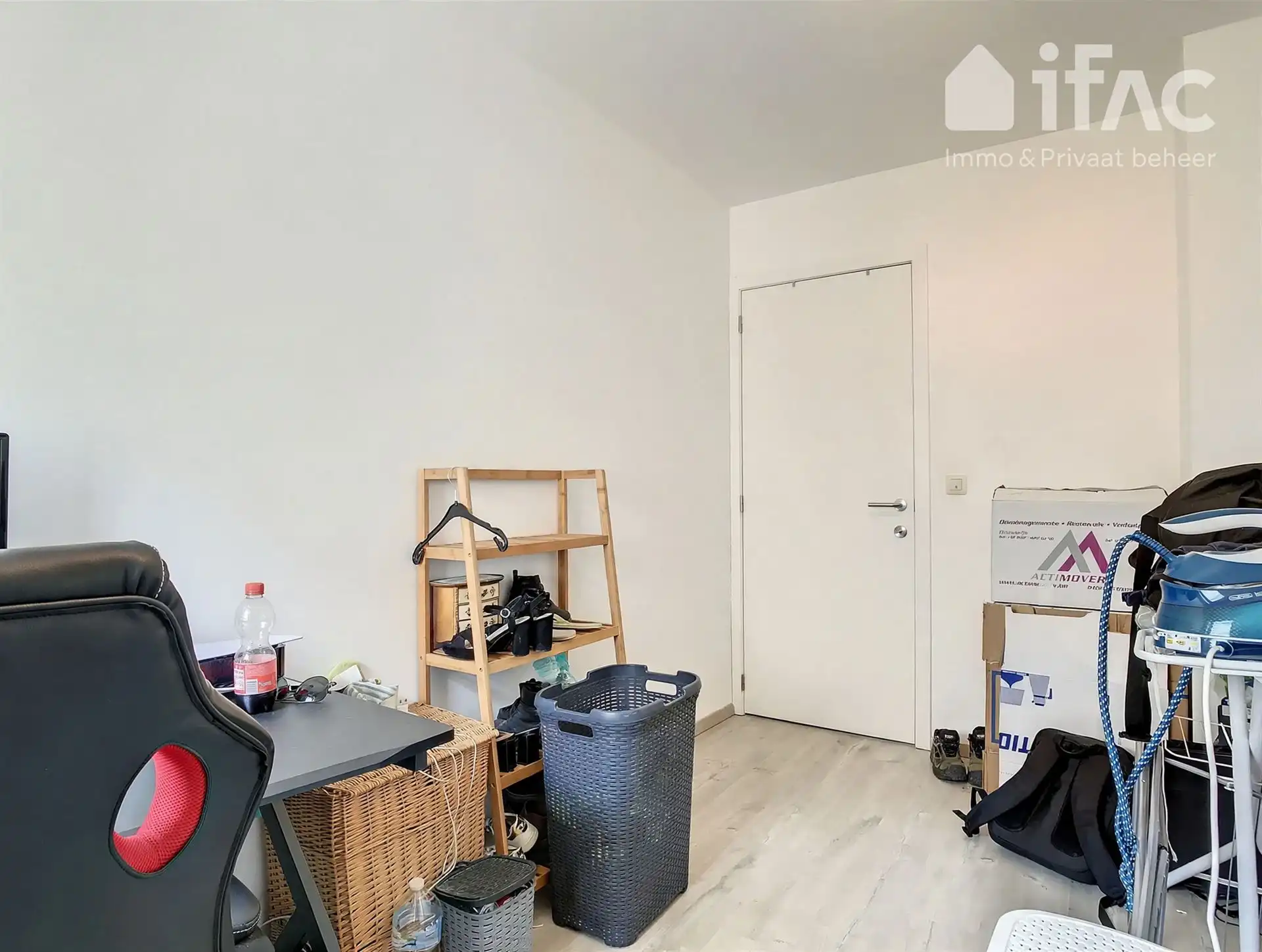Recent gelijkvloers appartement met 2 slaapkamers en parking foto 14