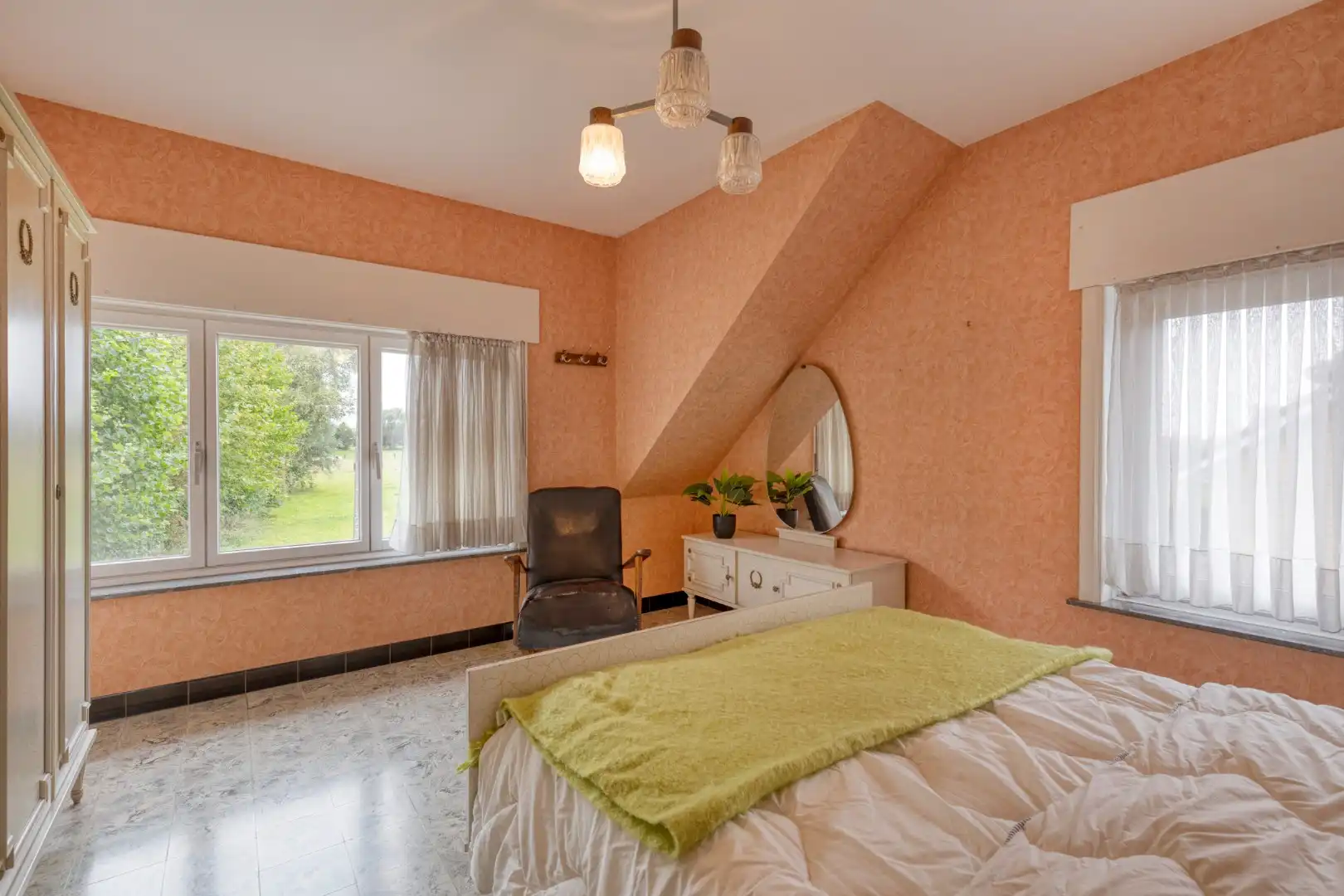 Robuuste open bebouwing met 4slpks  foto 12