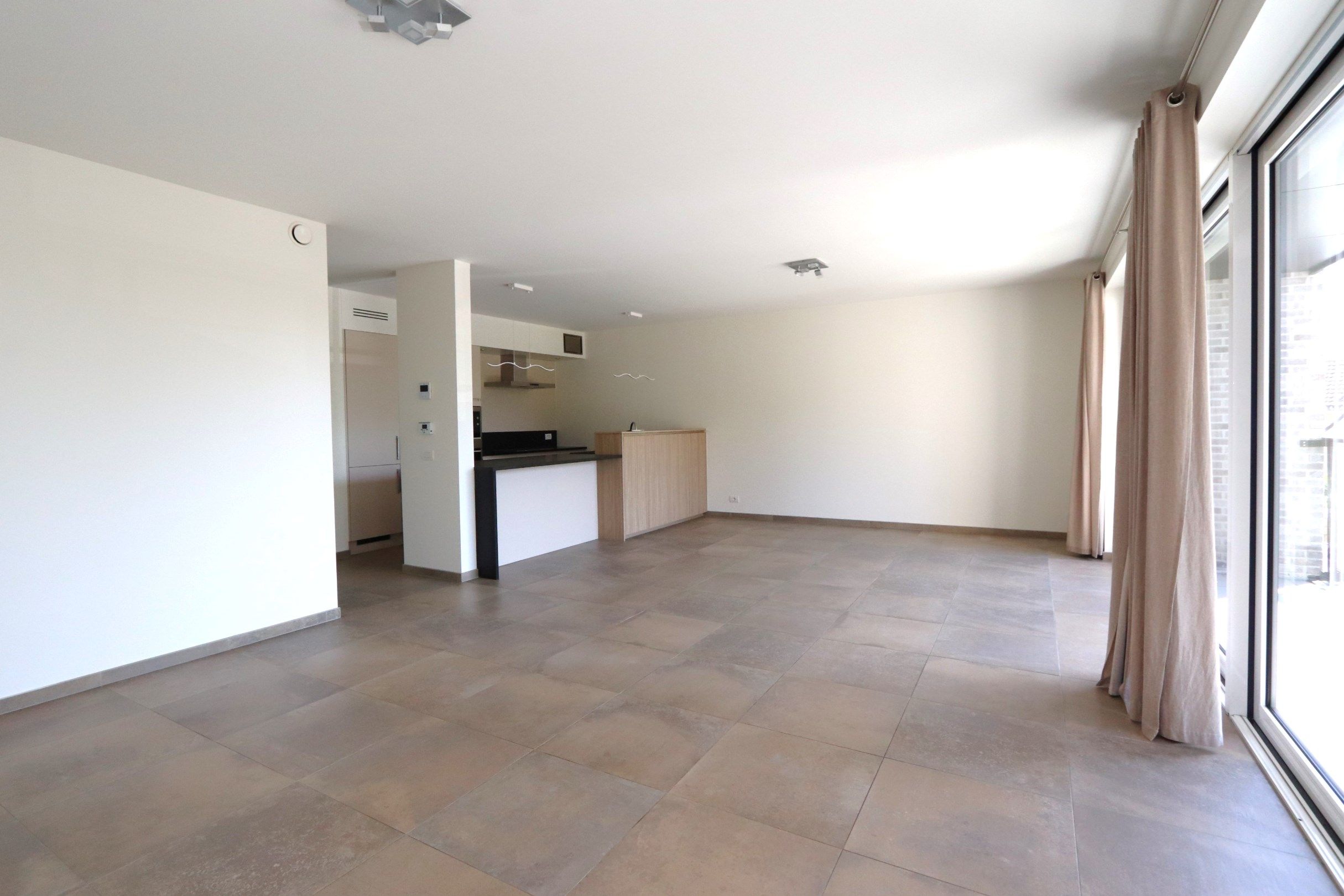 PRACHTIG NIEUWBOUWAPPARTEMENT foto 6