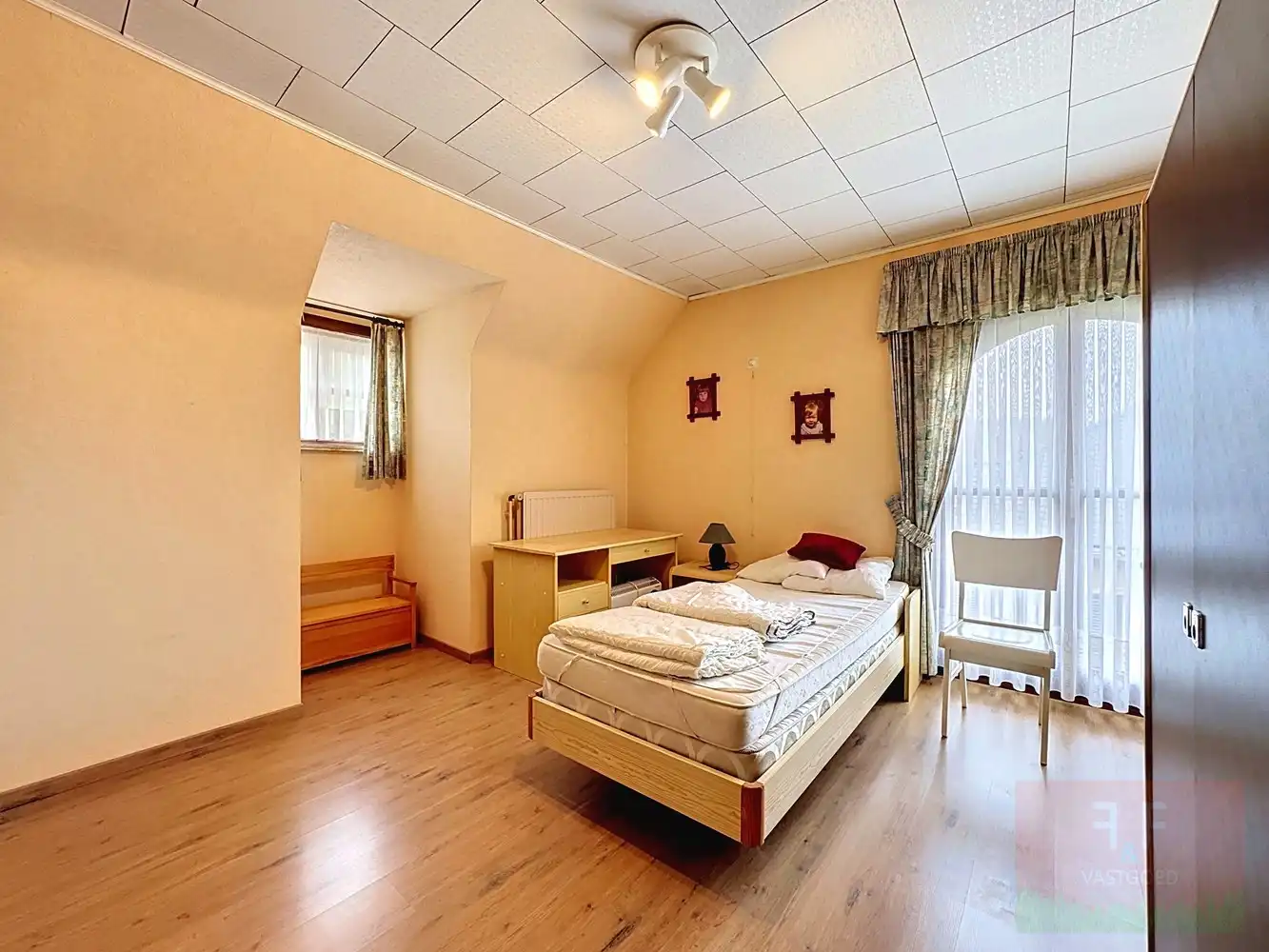 Instapklare halfopen eengezinswoning met 3 slaapkamers te Herzele foto 13