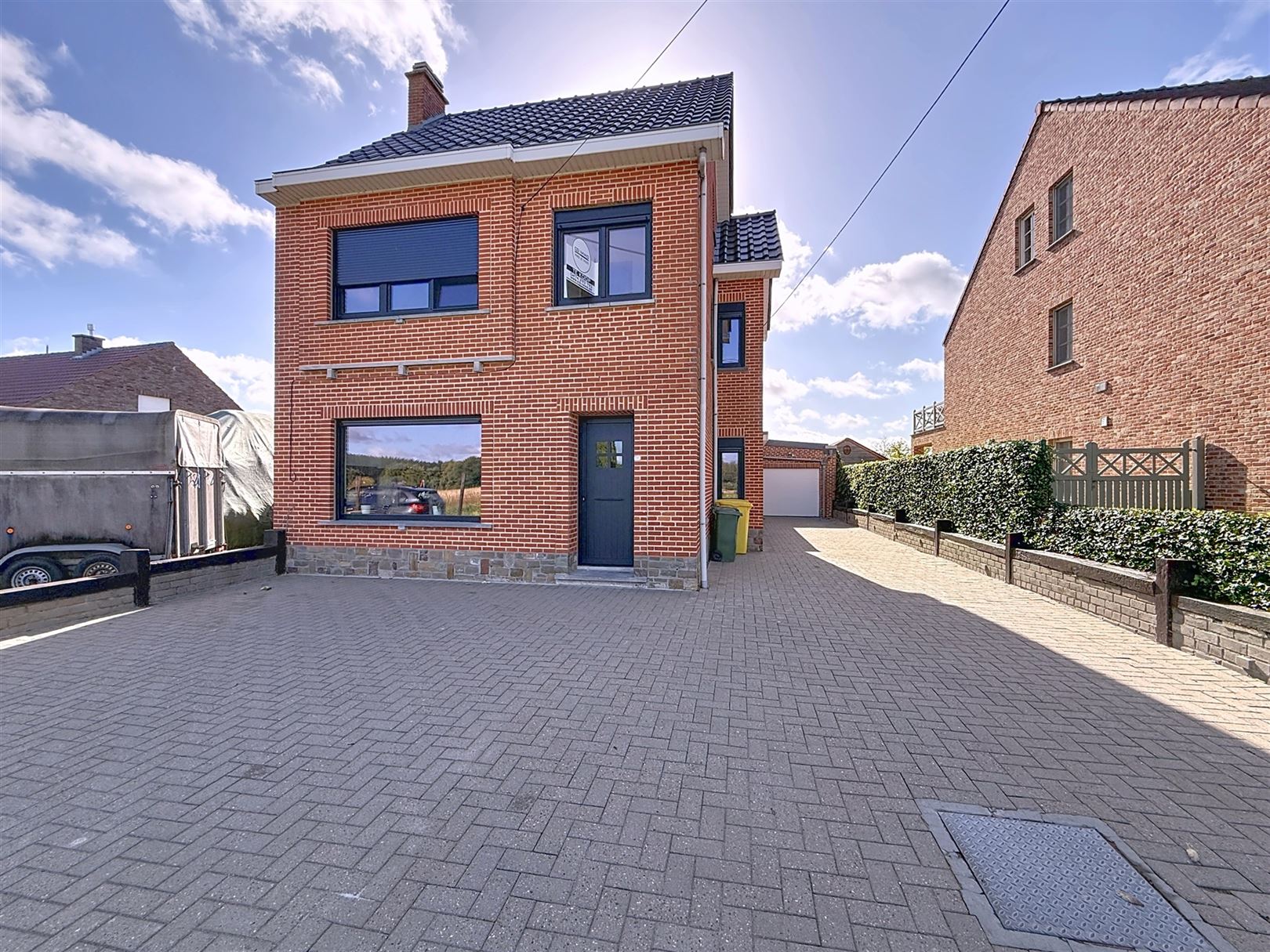 Ruime instapklare HOB, 4 slpks, garages, tuin, 16a 73ca foto 55