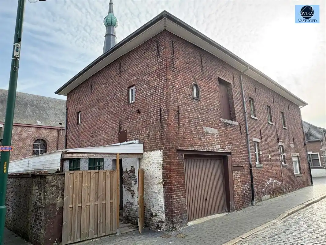 VERDER AF TE WERKEN WONING MET VEEL MOGELIJKHEDEN foto 10