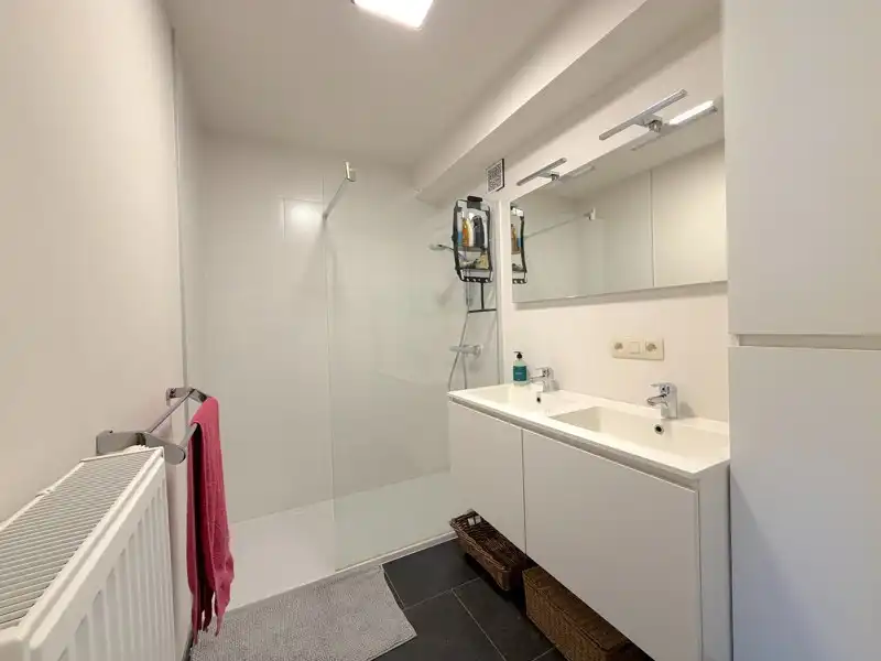 Appartement te huur foto 9