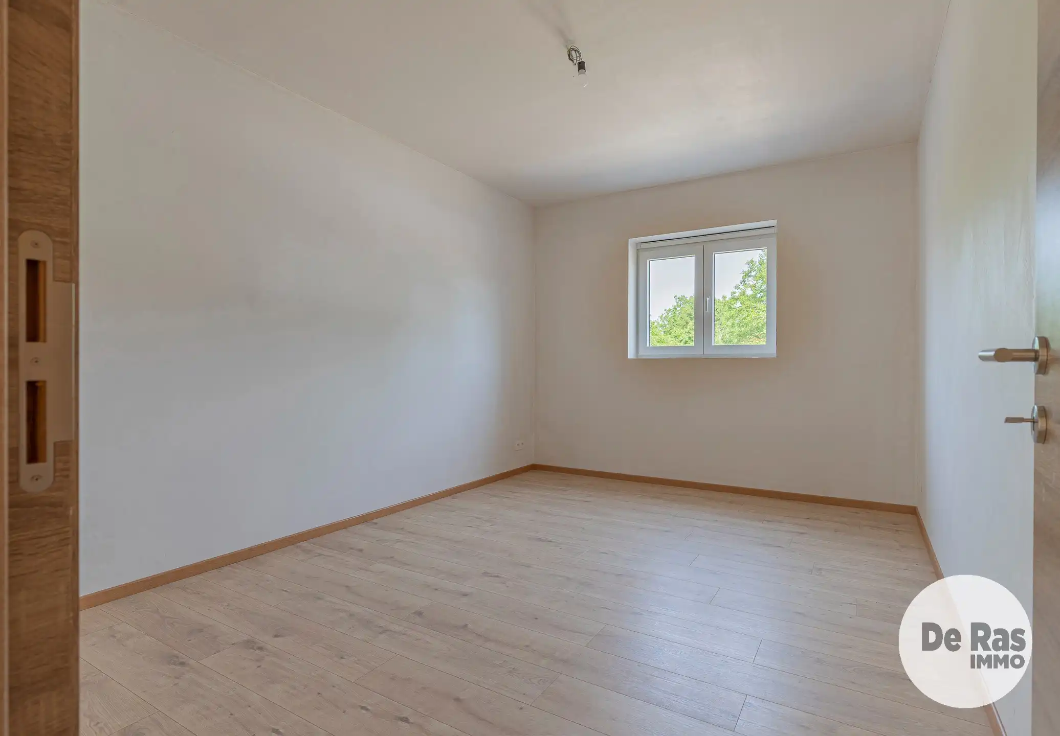 DENDERHOUTEM - Lichtrijke nieuwbouwwoning 3 slpks foto 10