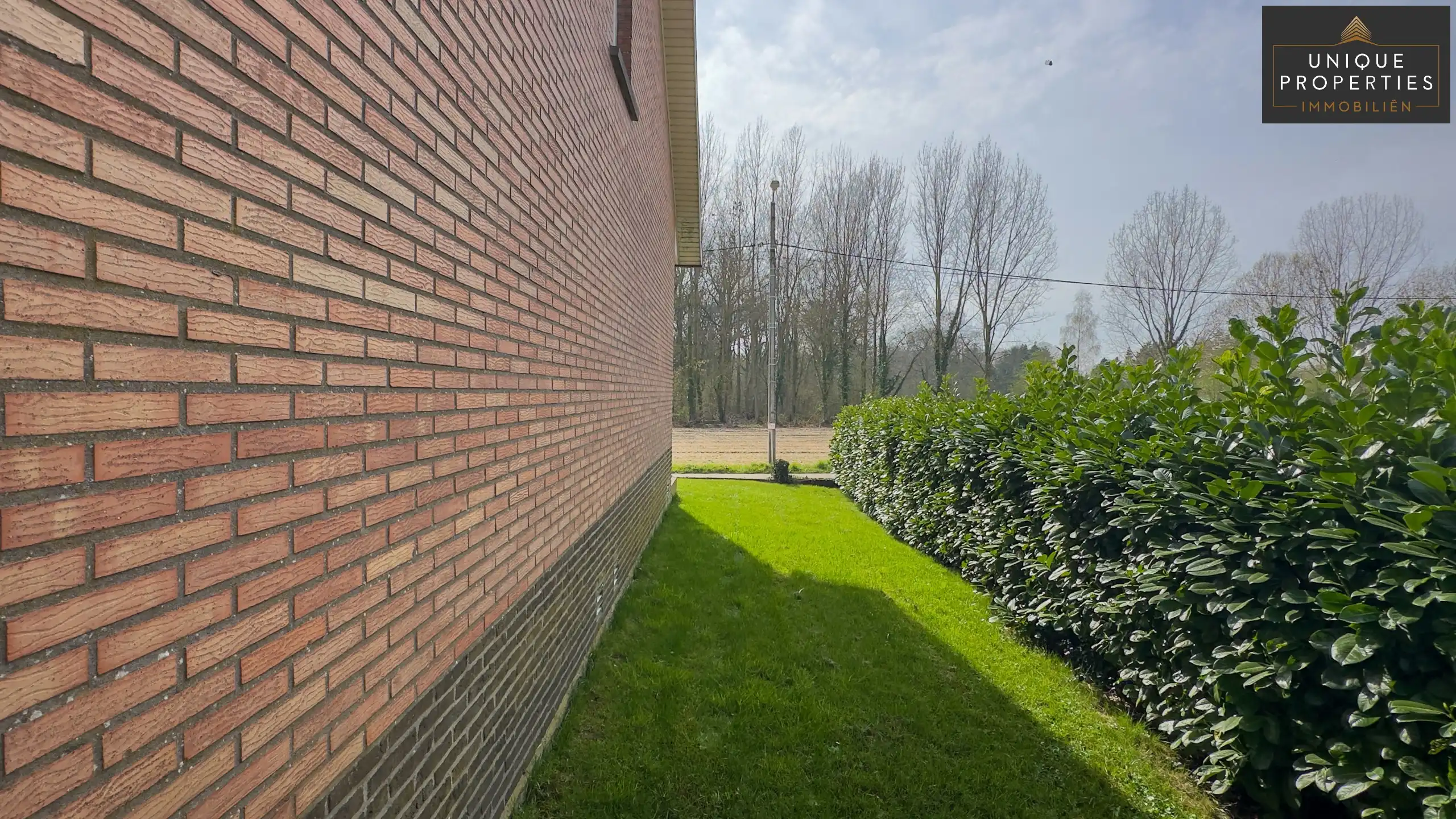 Huis te koop foto 24