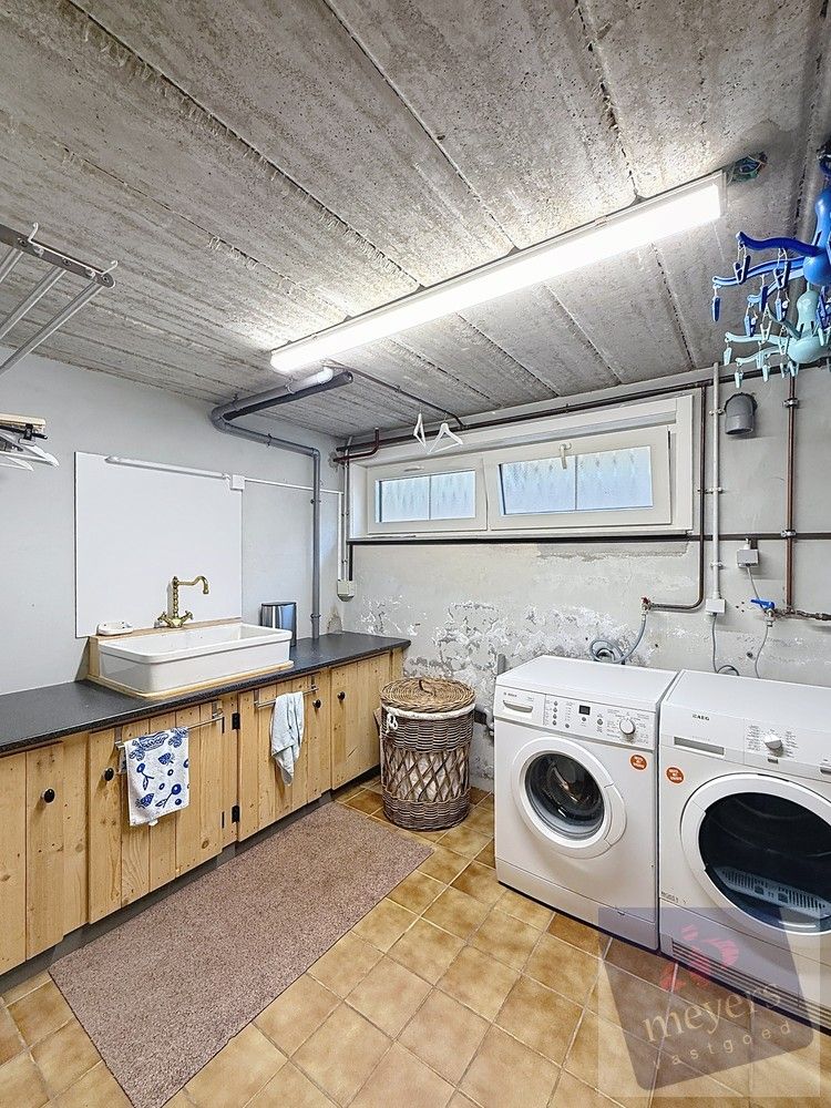 Stijlvolle, gerenoveerde gezinswoning met ruimte en groen in Lummen foto 27