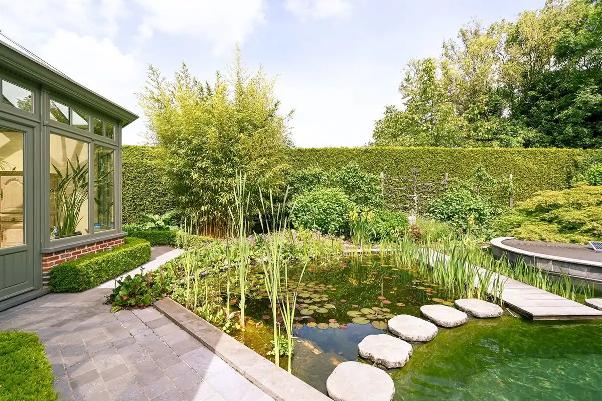 Instapklare villa met zwemvijver foto 26