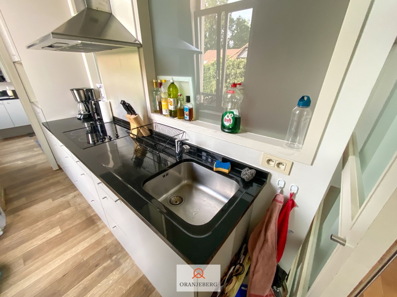 Bemeubeld appartement vlakbij Zuid foto 9
