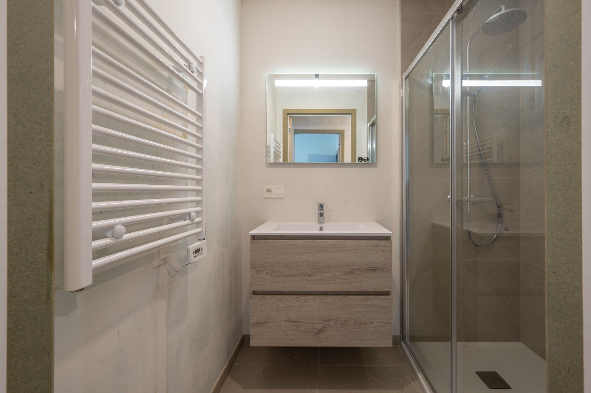 Architecturale nieuwbouwwoning met BEN-label en unieke leefruimte foto 12