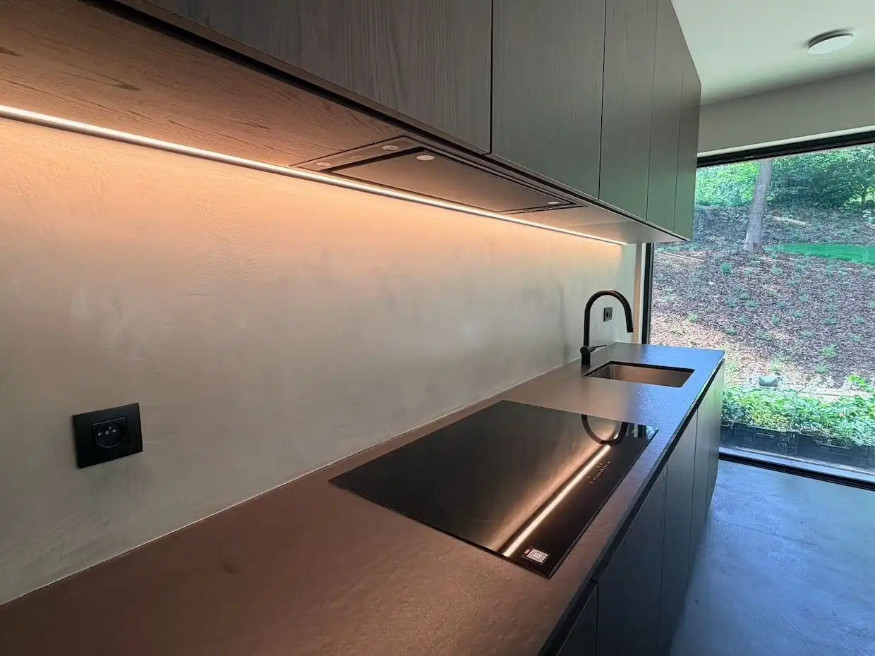 Ruimte, licht, rust en comfort: enkele kernwoorden voor deze prachtige nieuwbouwvilla foto 10