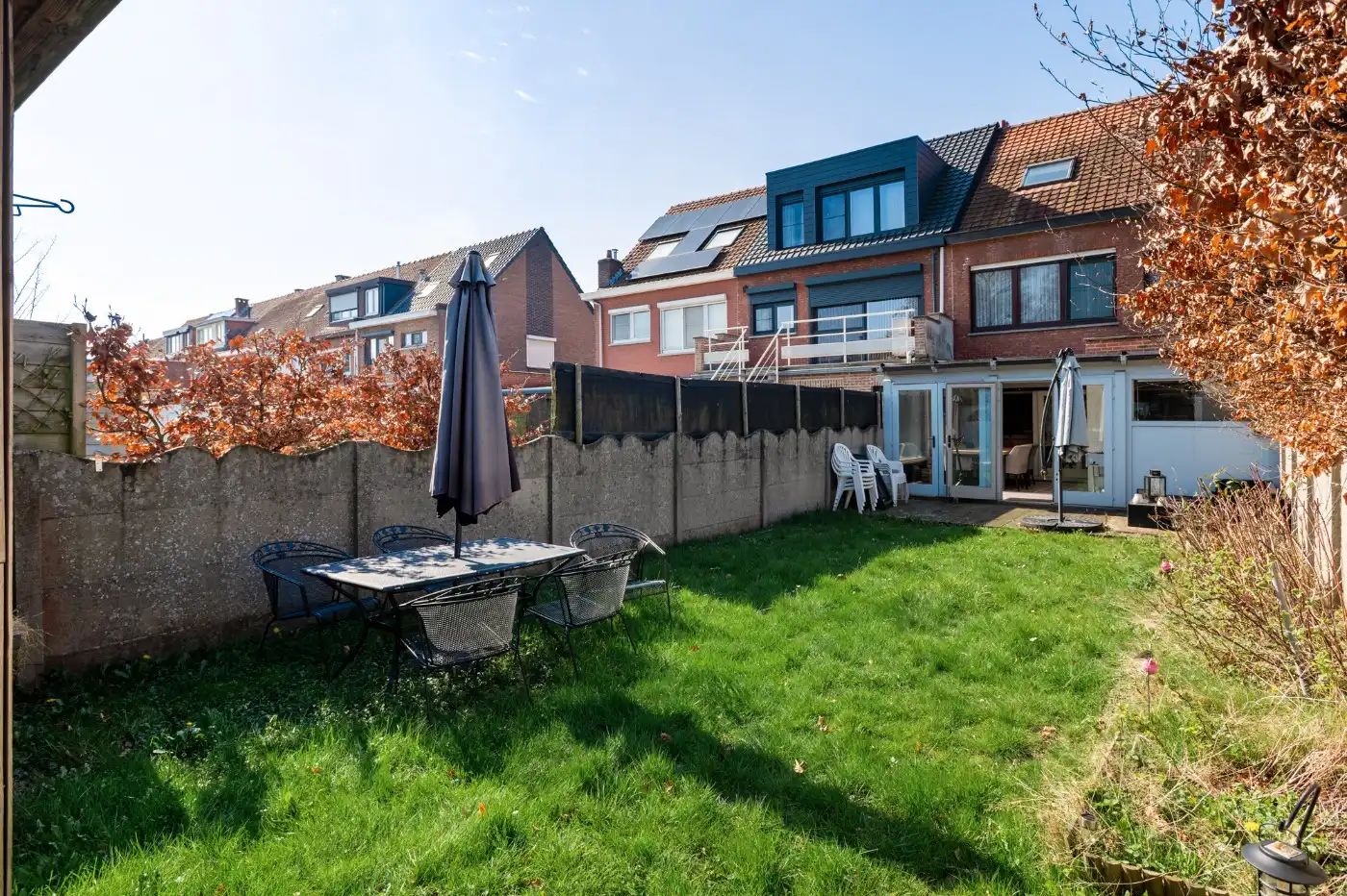 Ruime, instapklare gezinswoning met 4 slpk. en tuin in Ekeren foto 27