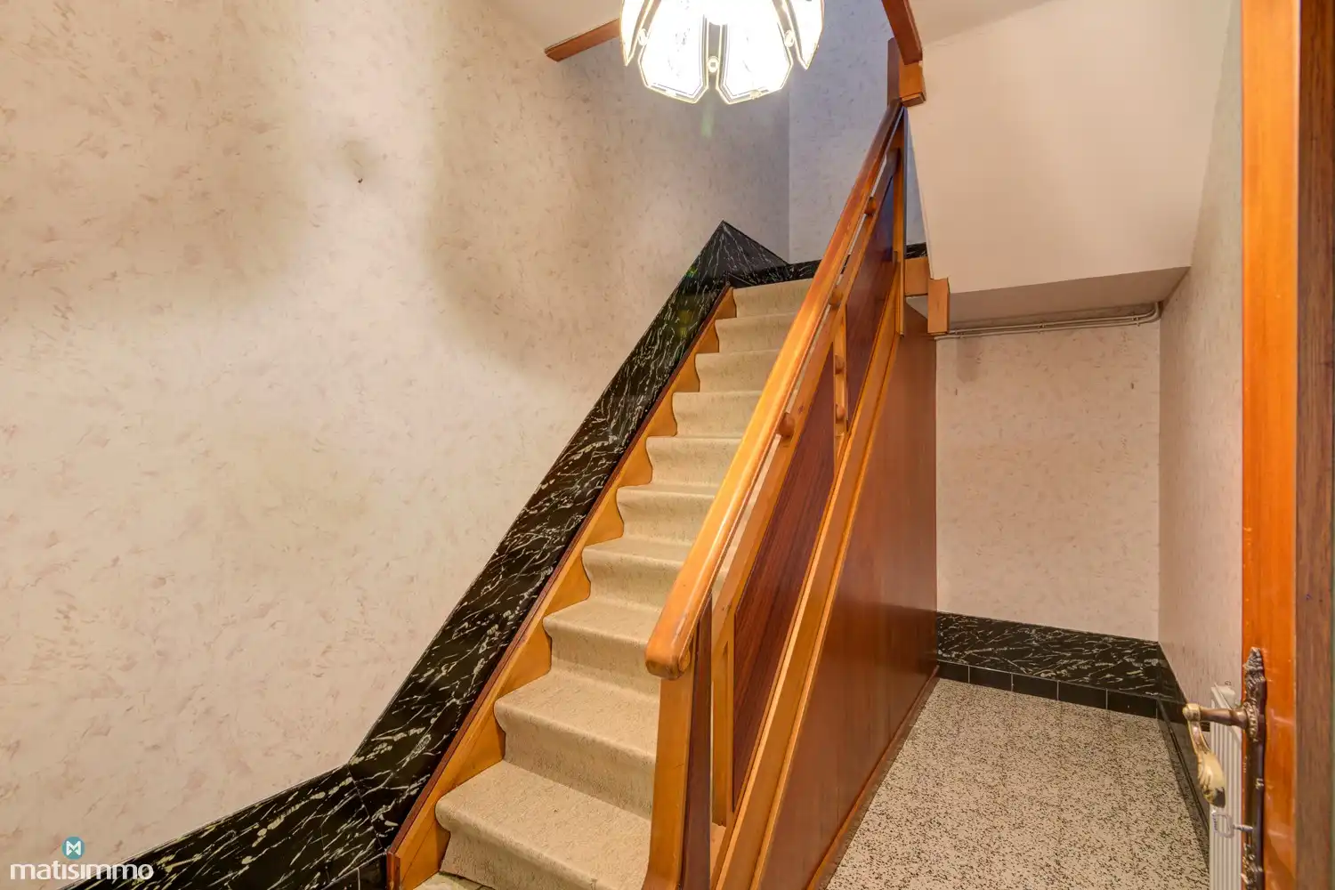 RUIME, OP TE FRISSEN GEZINSWONING MET 4 SLAAPKAMERS, GARAGE EN ZUIDOOST-GEORIËNTEERDE TUIN IN VLIJTINGEN (RIEMST) foto 14