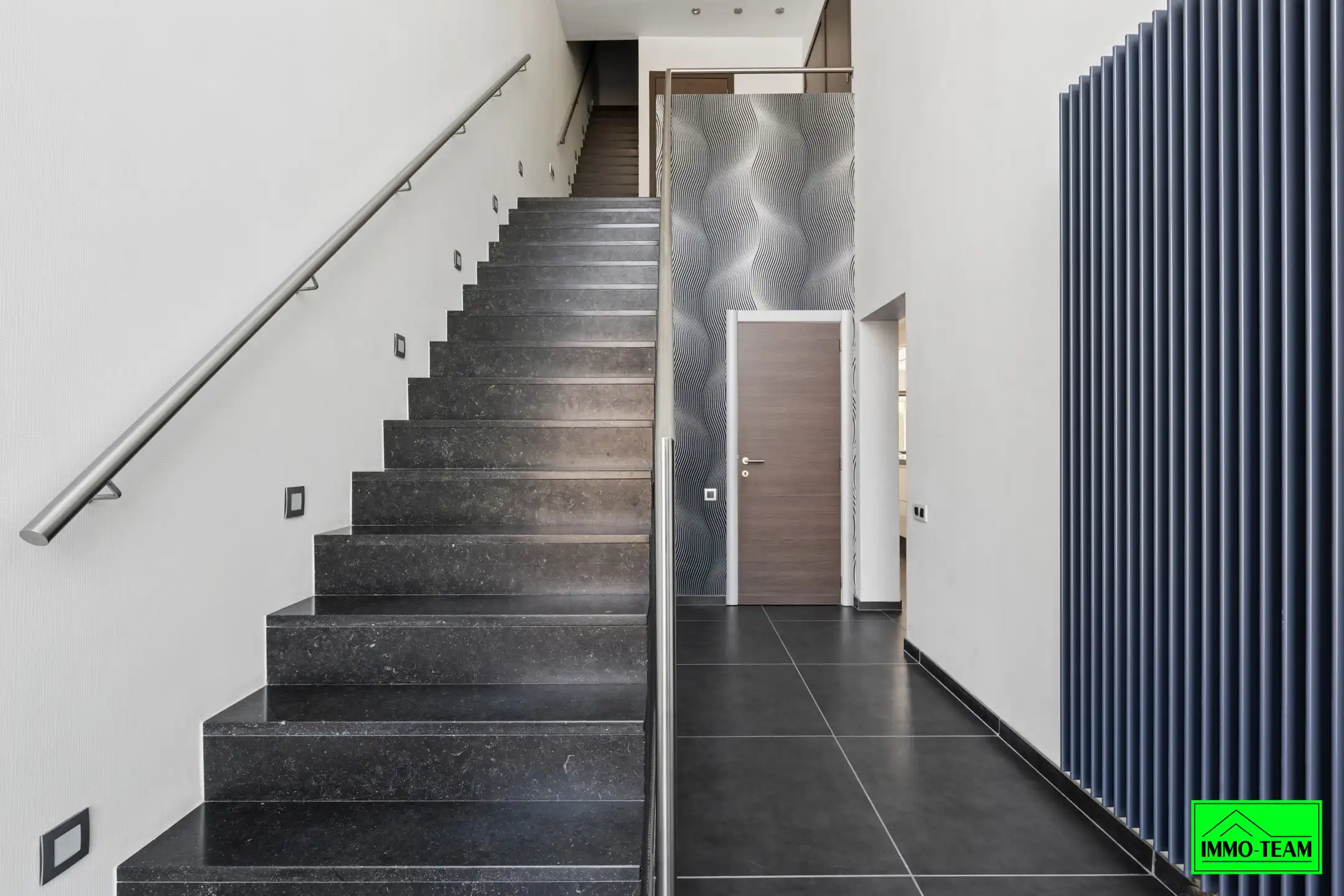 Instapklare gezinswoning met luxe afwerking in Denderleeuw.  foto 7